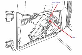 Fuse location for hud for gmc acadia ...