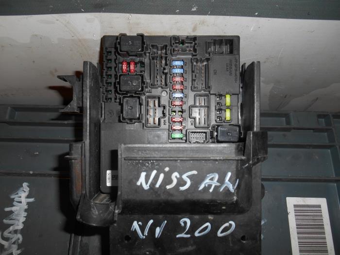 Fuse box Nissan NV200 - 3S0FW0100 ...