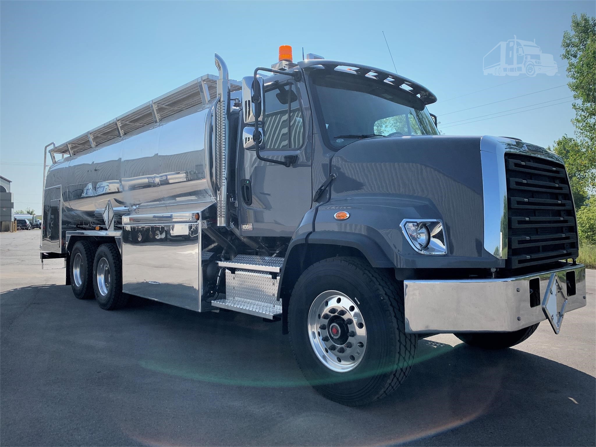 2022 FREIGHTLINER 108SD For Sale In Wayland, Michigan ...