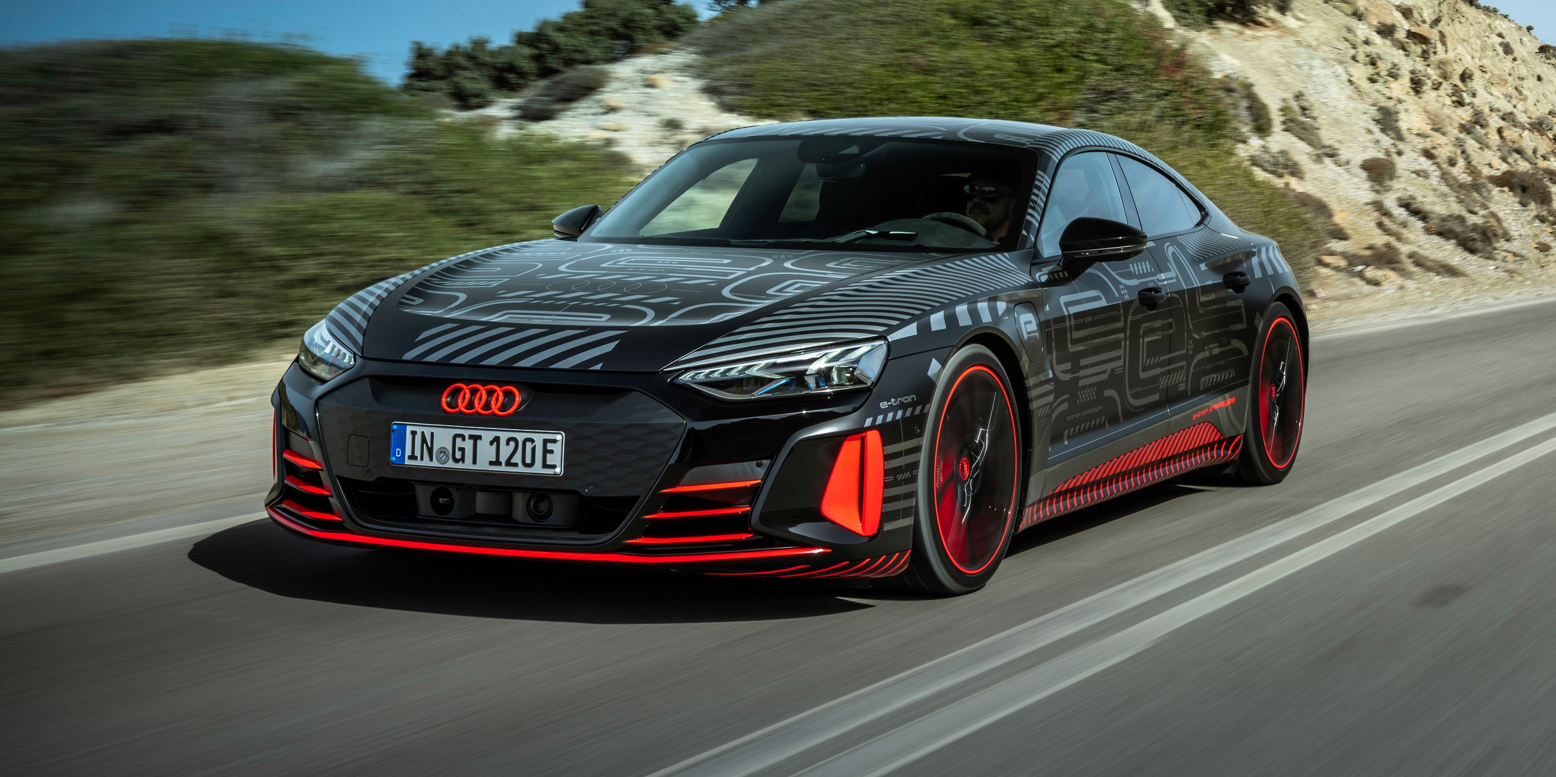 2022 Audi RS e-tron GT Charges after the Taycan - My Own Auto