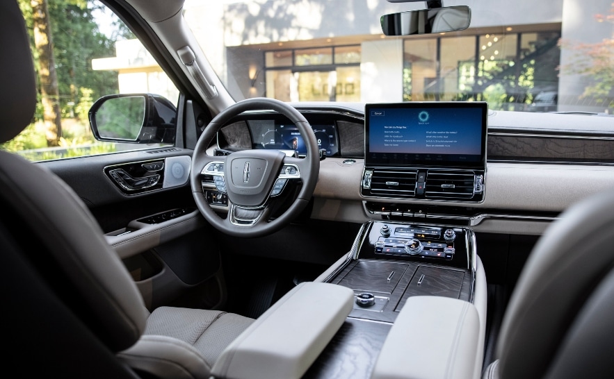 2022 Lincoln Navigator: Updated Luxury Hands-Free Driving ...
