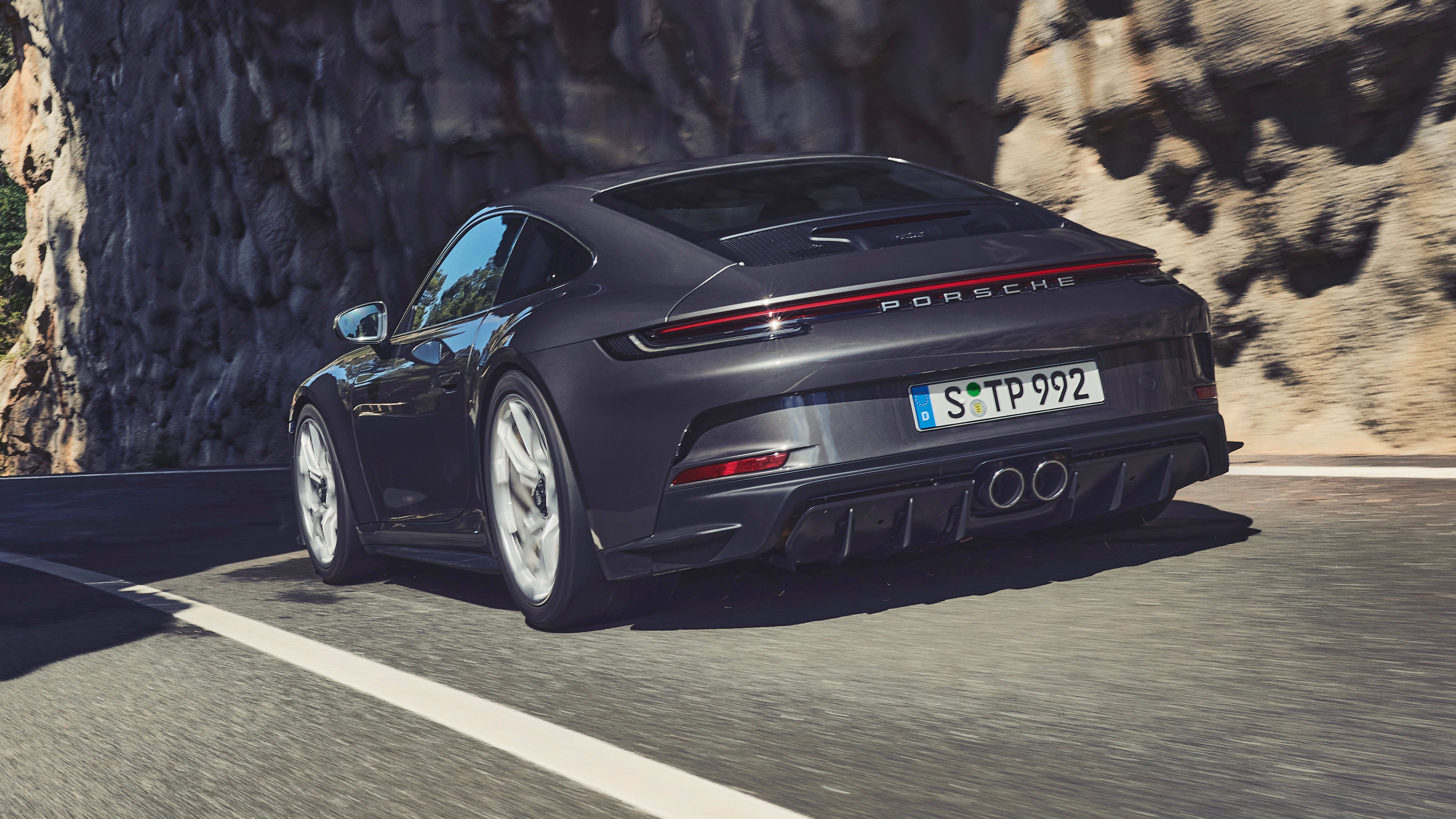 Gallery: 2022 Porsche 911 GT3 Touring | VirusCars