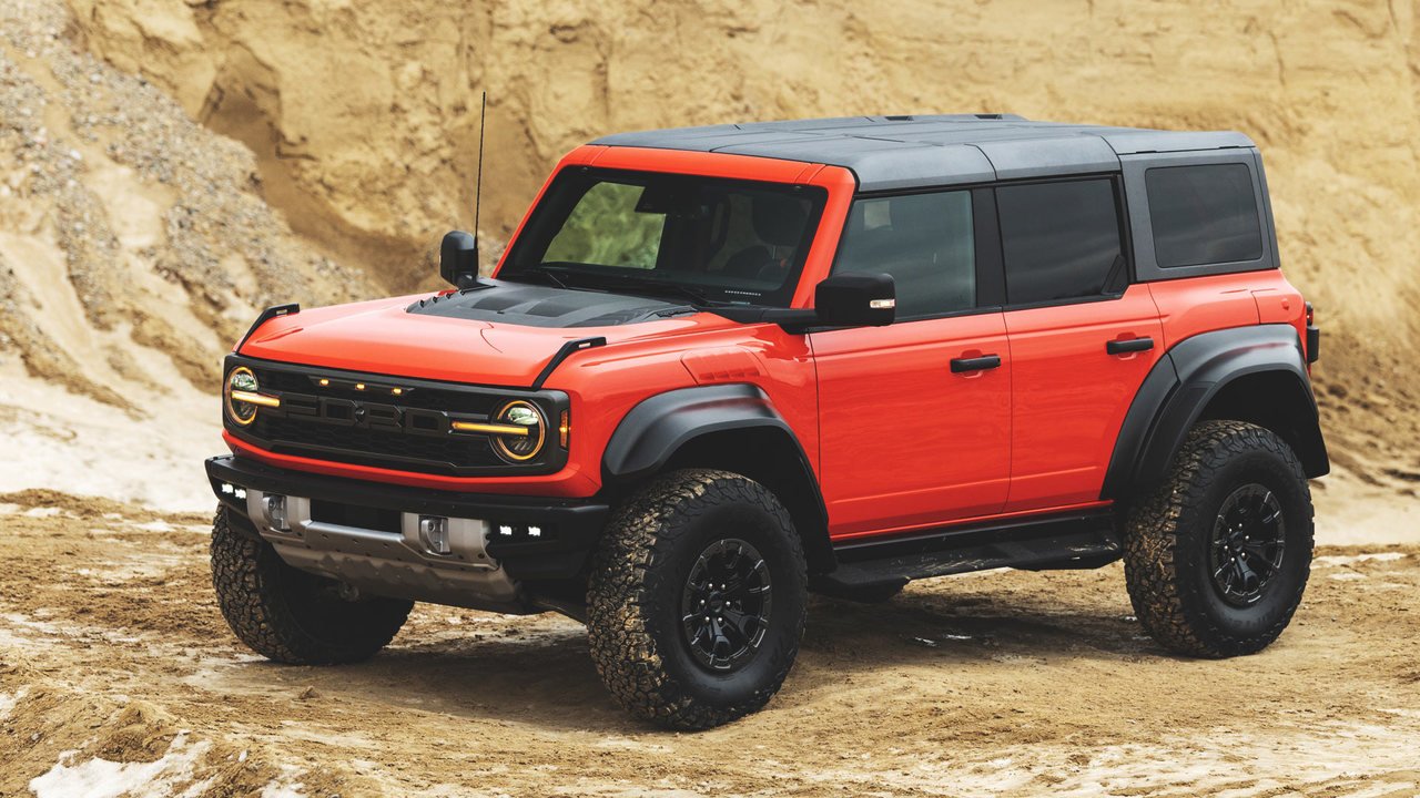2022 Ford Bronco Buyer's Guide: Reviews ...