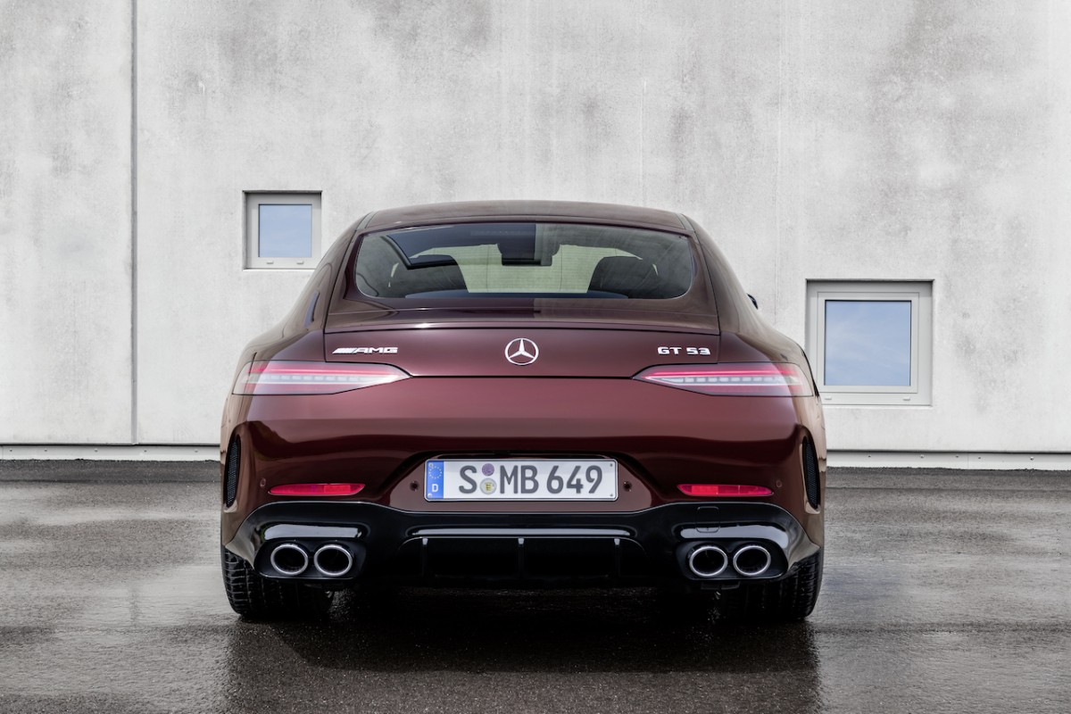 2022 Mercedes-AMG GT 4-Door Coupe Revealed | Shifting-Gears