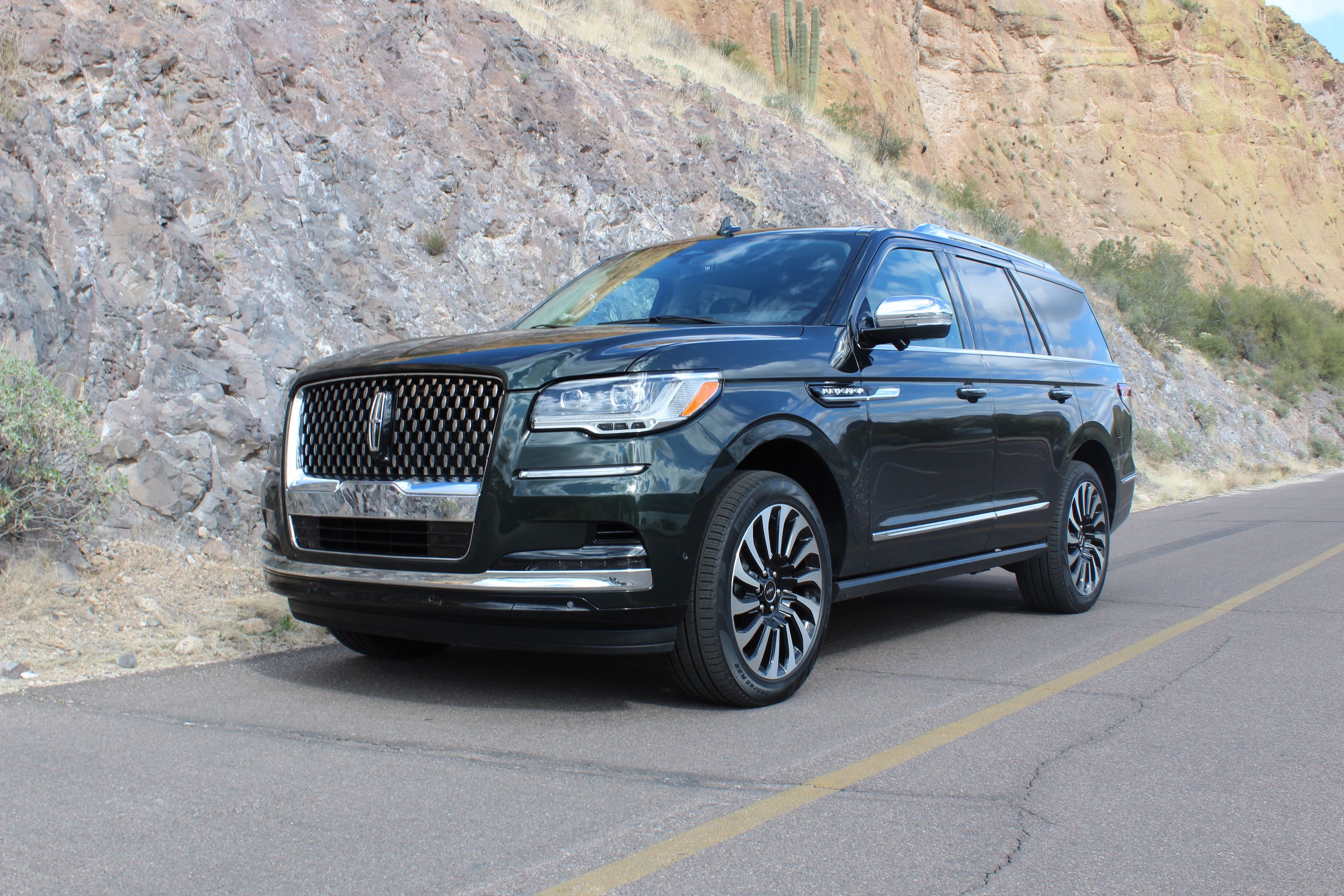 2022 Lincoln Navigator Review: A ...