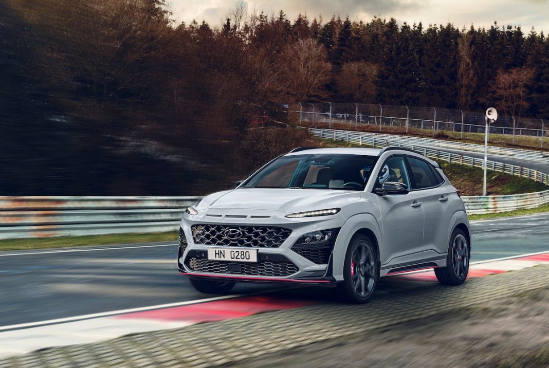 2022 Hyundai Kona N Specs: High-Performance SUV Hatch ...