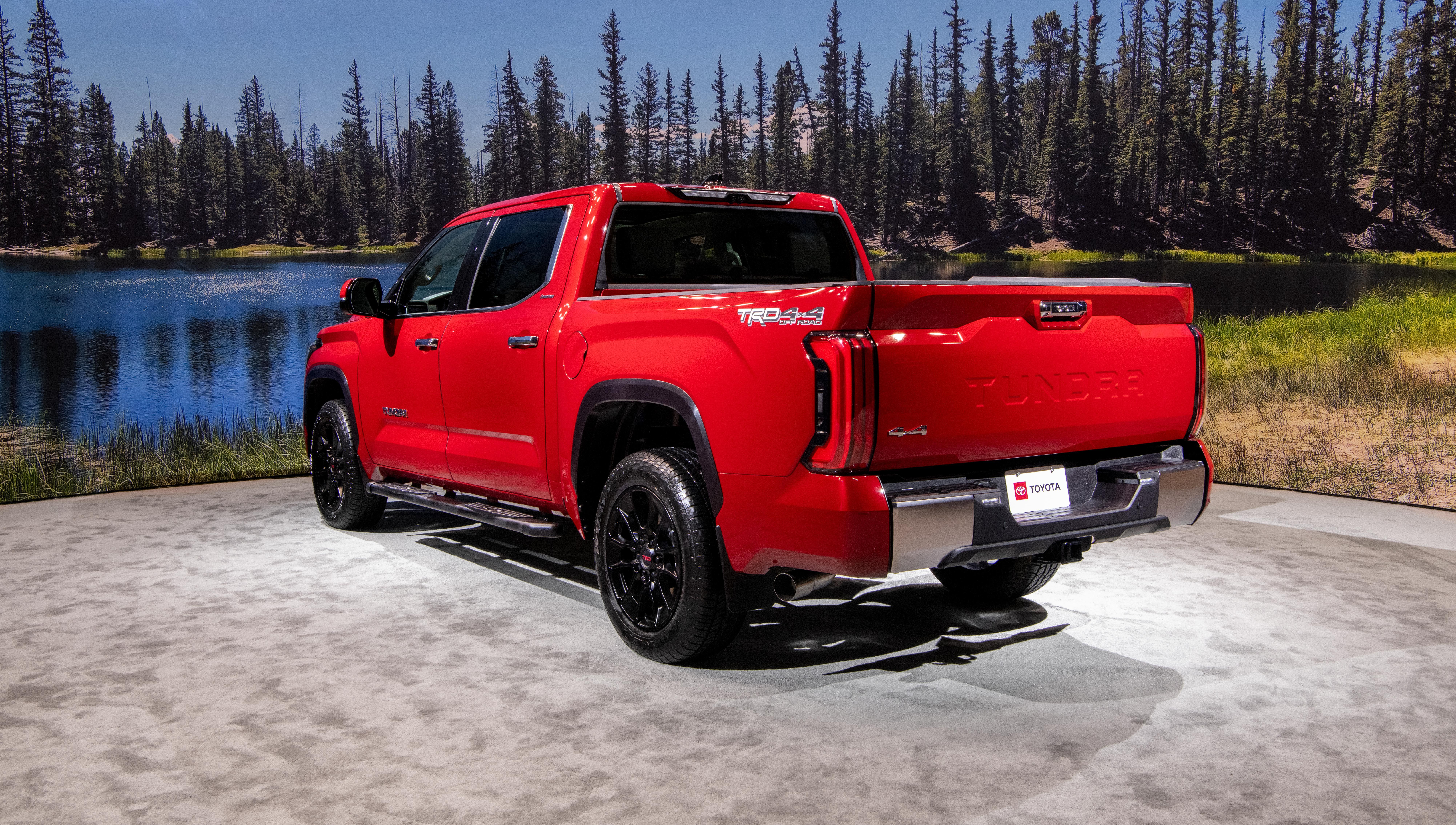 2022 Toyota Tundra Review, Pricing, and ...