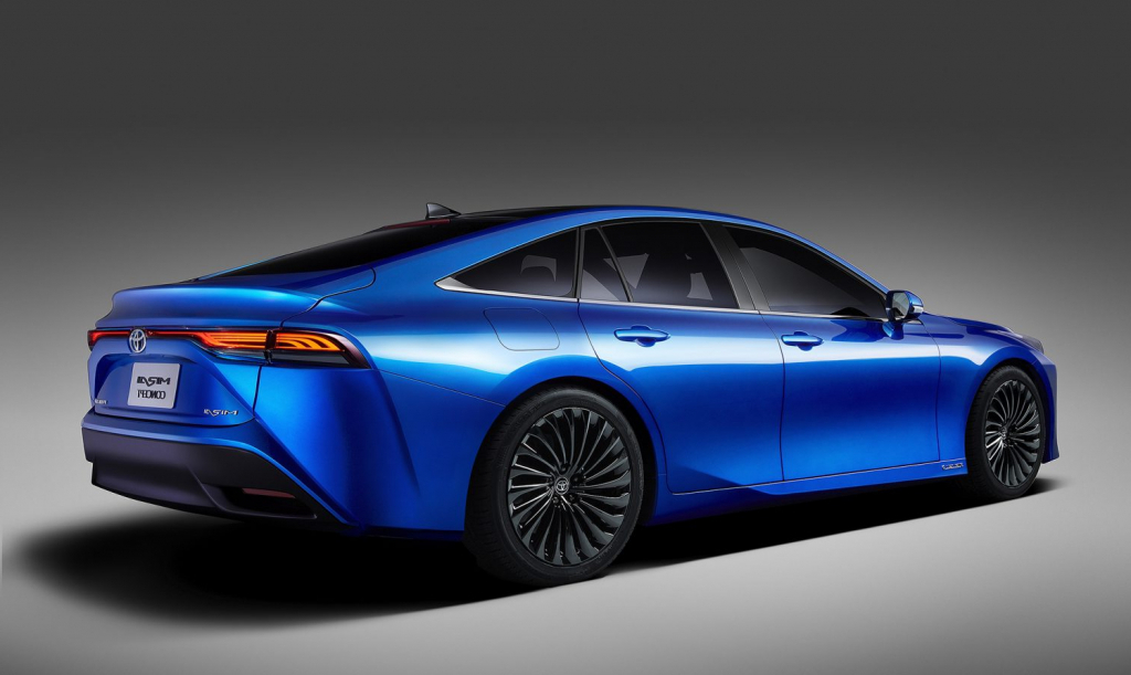 2022 Toyota Mirai Hydrogen Fuel Cell EV Images | SUV Models
