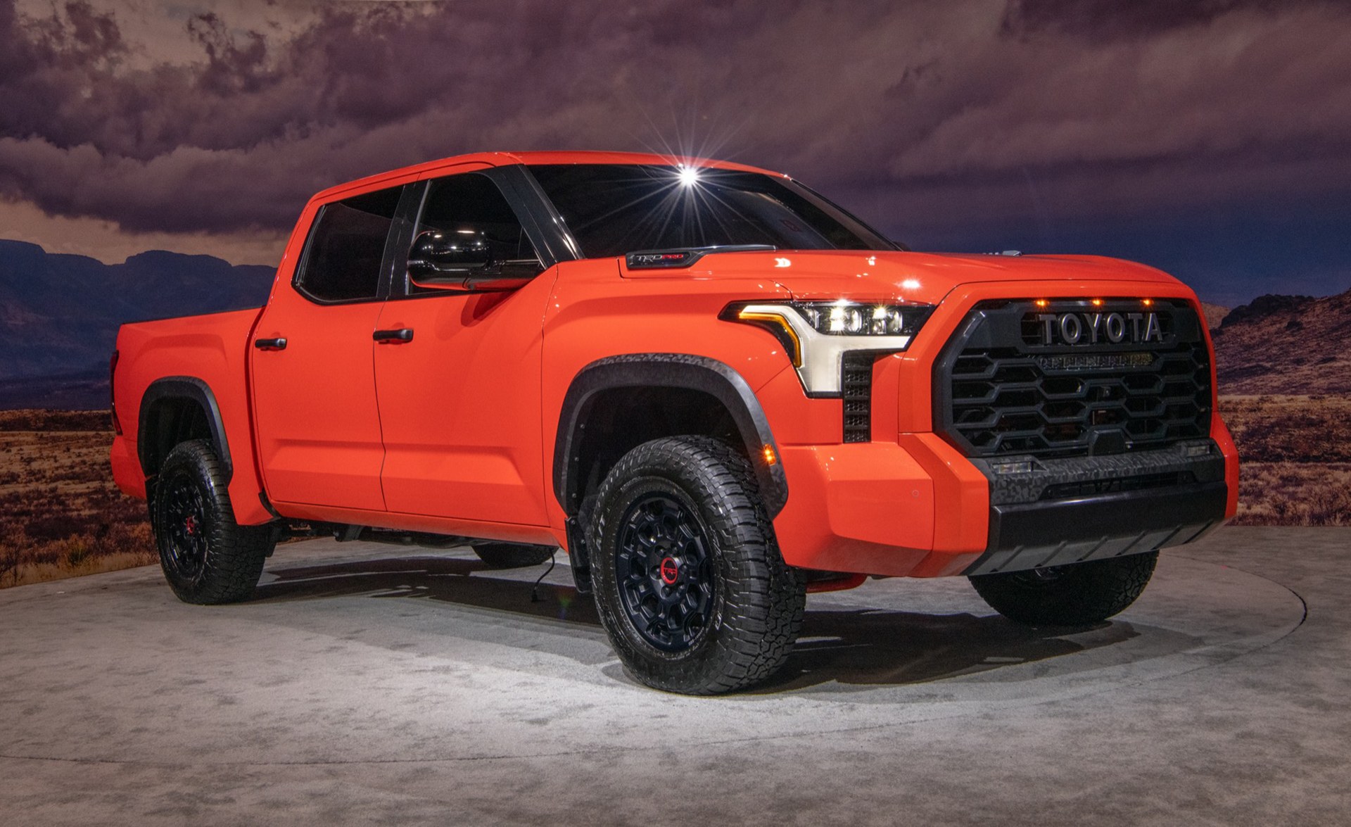 2022 Toyota Tundra Hands-on Preview ...