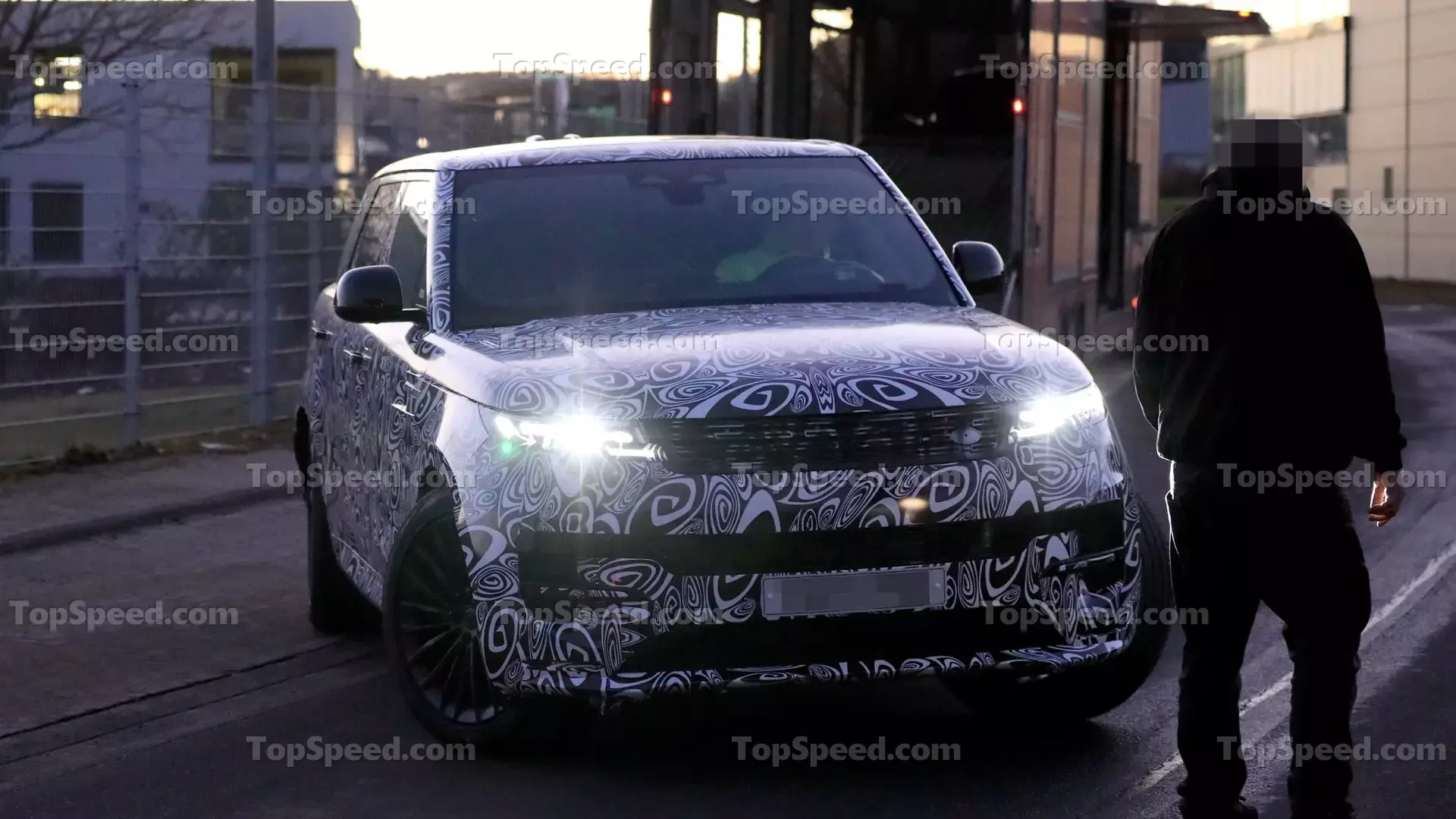 The 2023 Land Rover Range Rover Sport ...