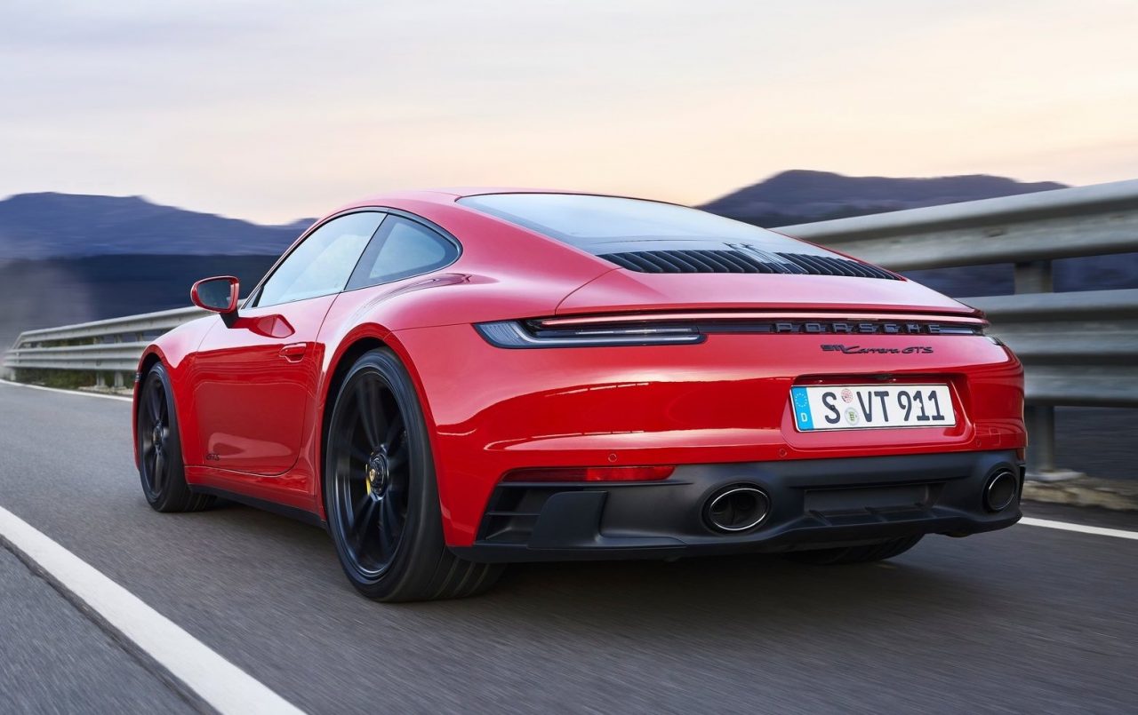 2022 992 Porsche 911 GTS unveiled, now on sale in ...
