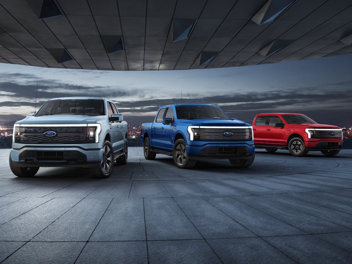 2022 Ford F-150 Lightning Preview