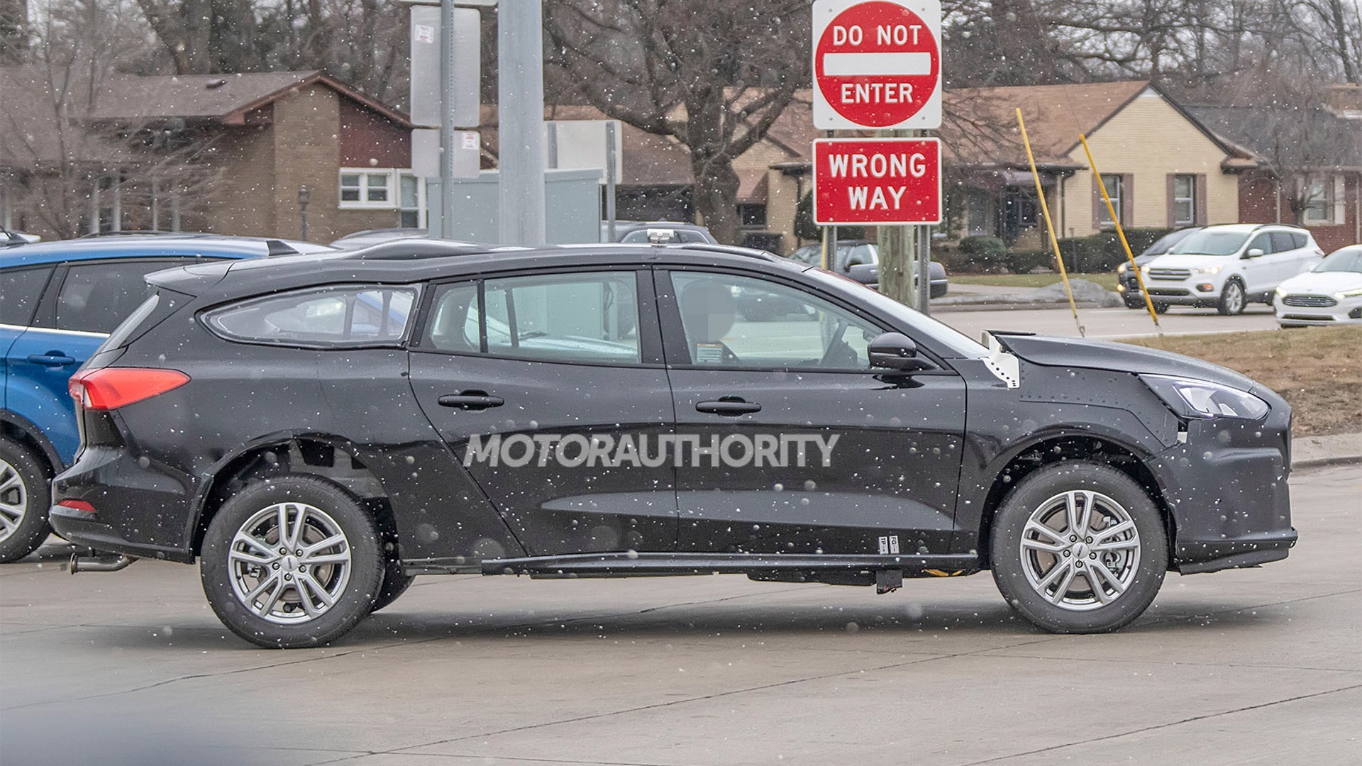 2022 Ford Transit Connect spy shots