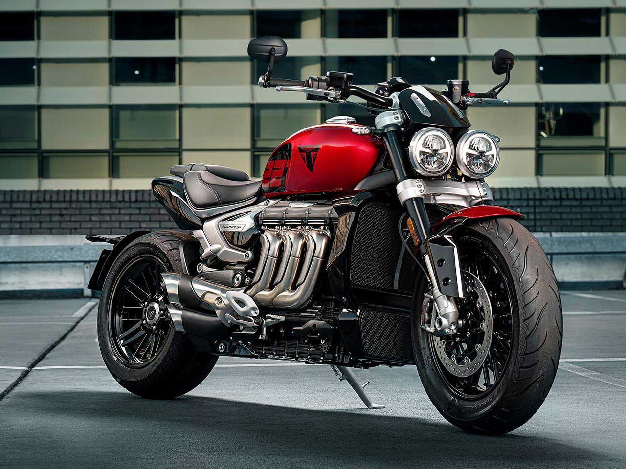Triumph Rocket 3 R and GT Black First ...
