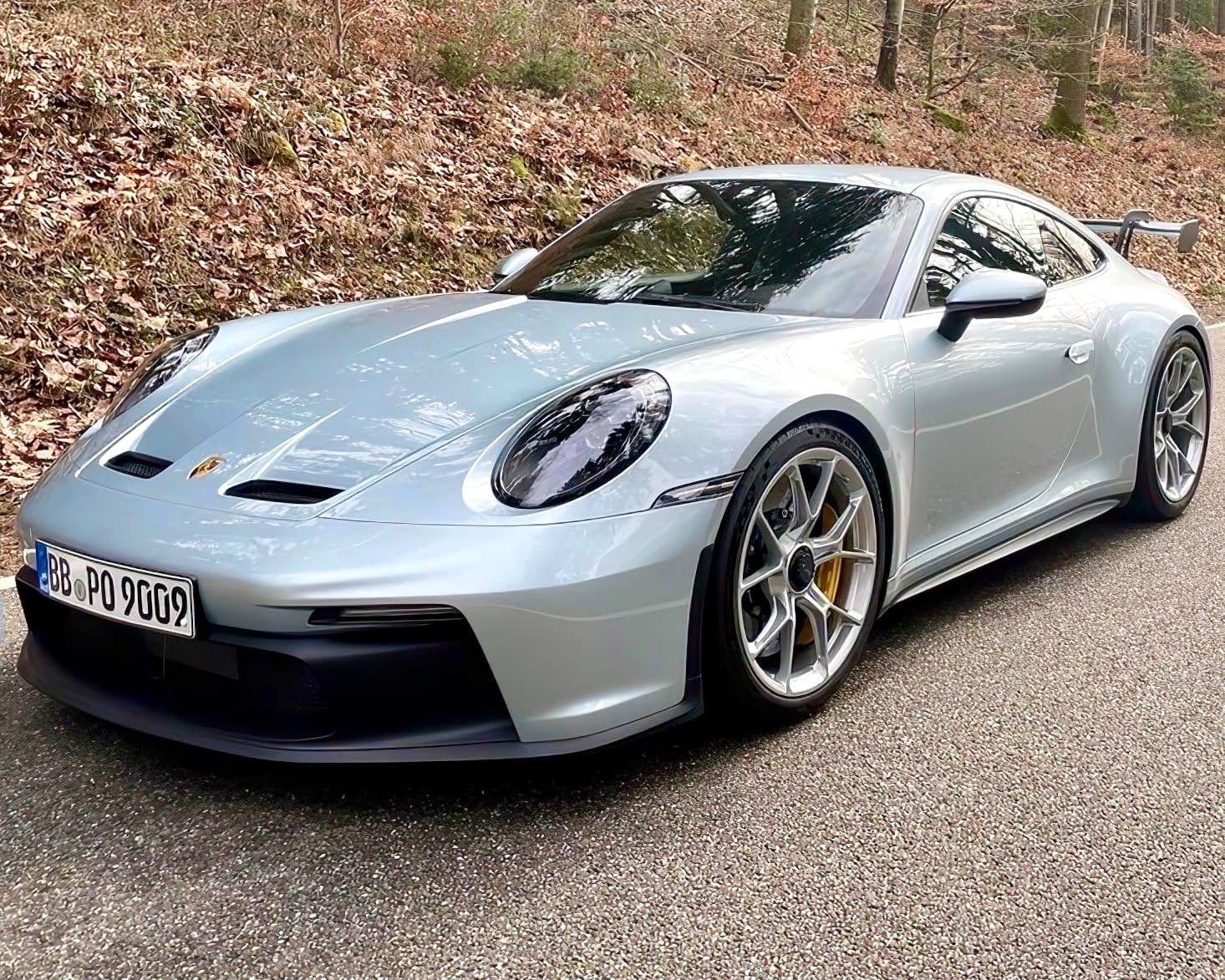 Want to buy Porsche 911 992 GT3 Touring ...