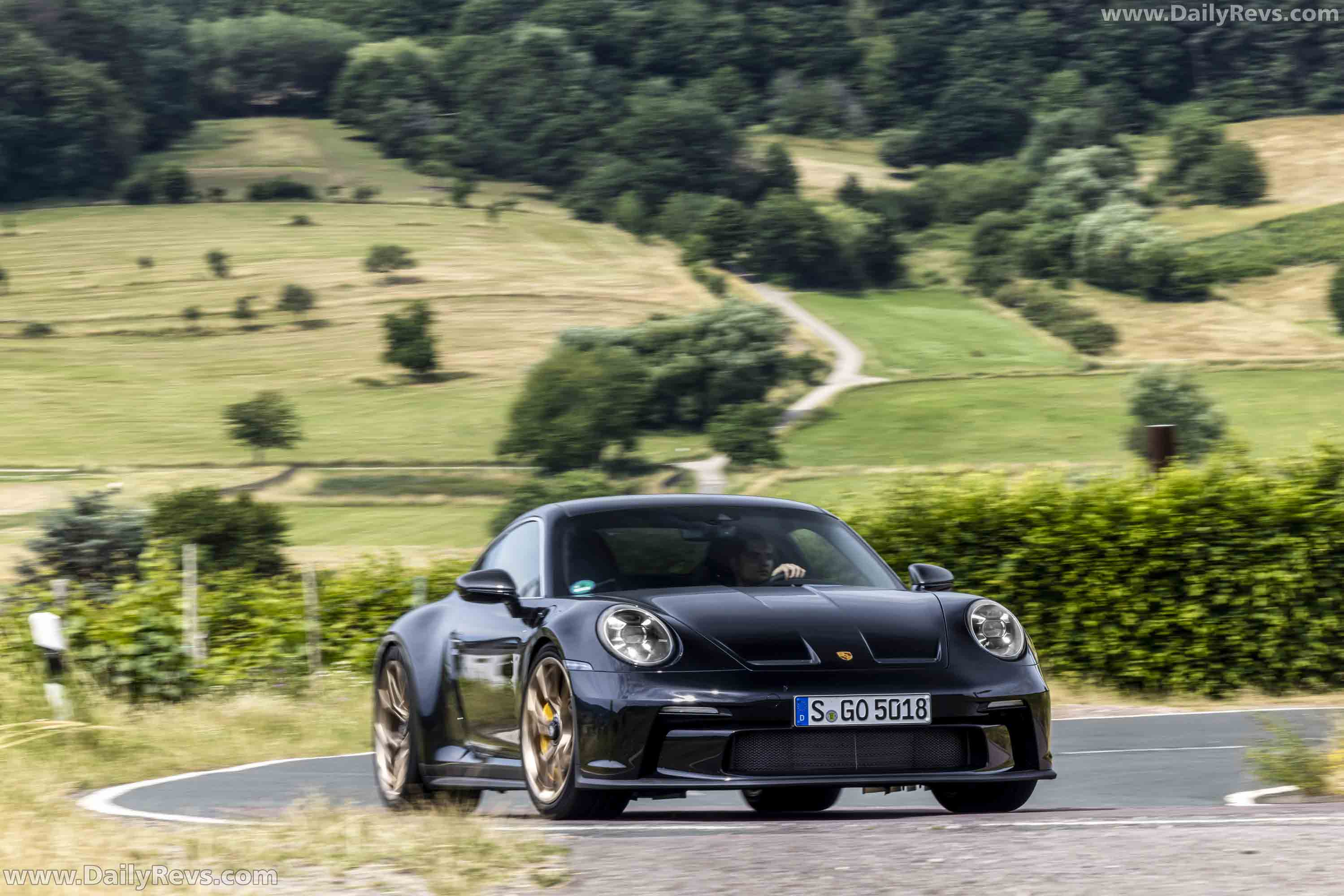 2022 Porsche 911 GT3 Touring Jet Black Metallic - Dailyrevs