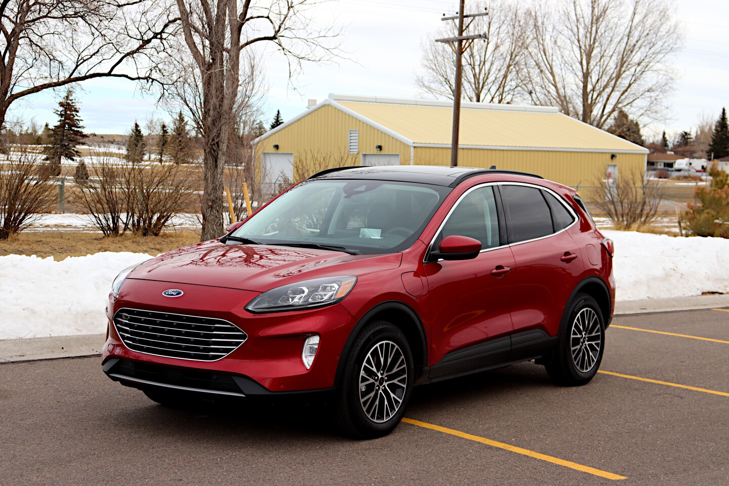 Review: 2022 Ford Escape Plug-in Hybrid ...