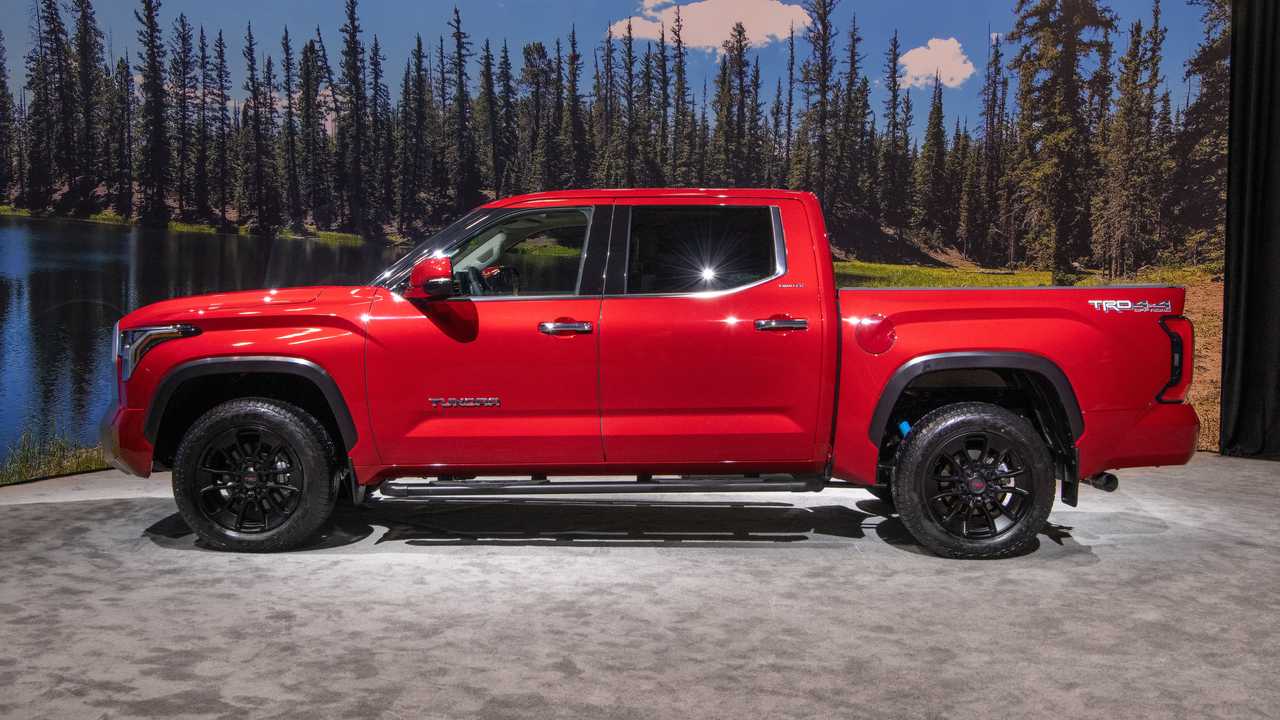 2022 Toyota Tundra Revealed: Full-Size ...