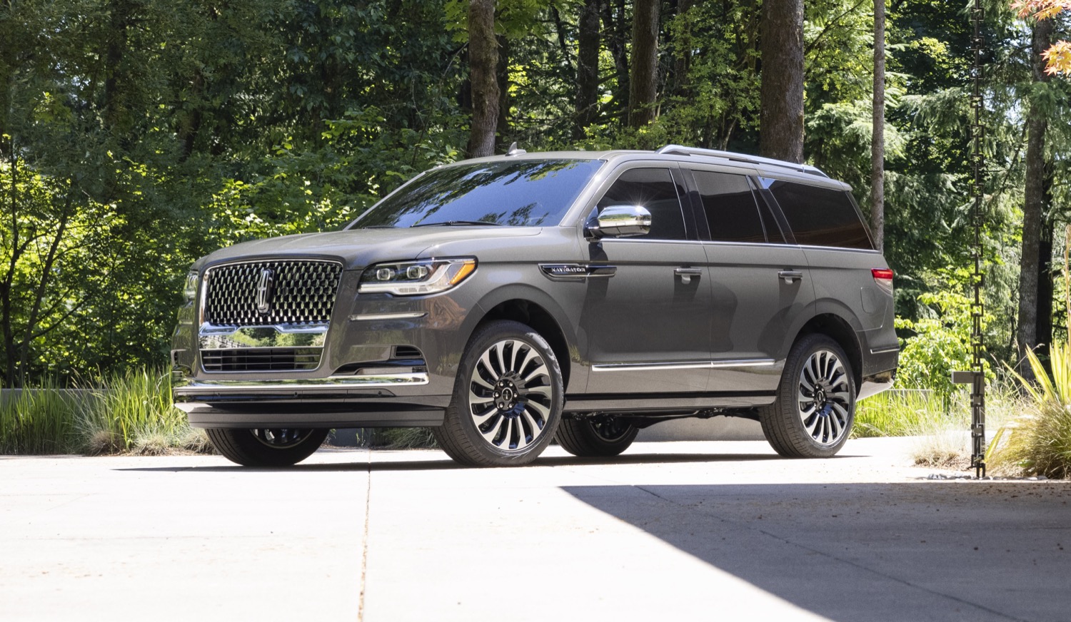 2022 Lincoln Navigator Base Trim Spied For The First Time