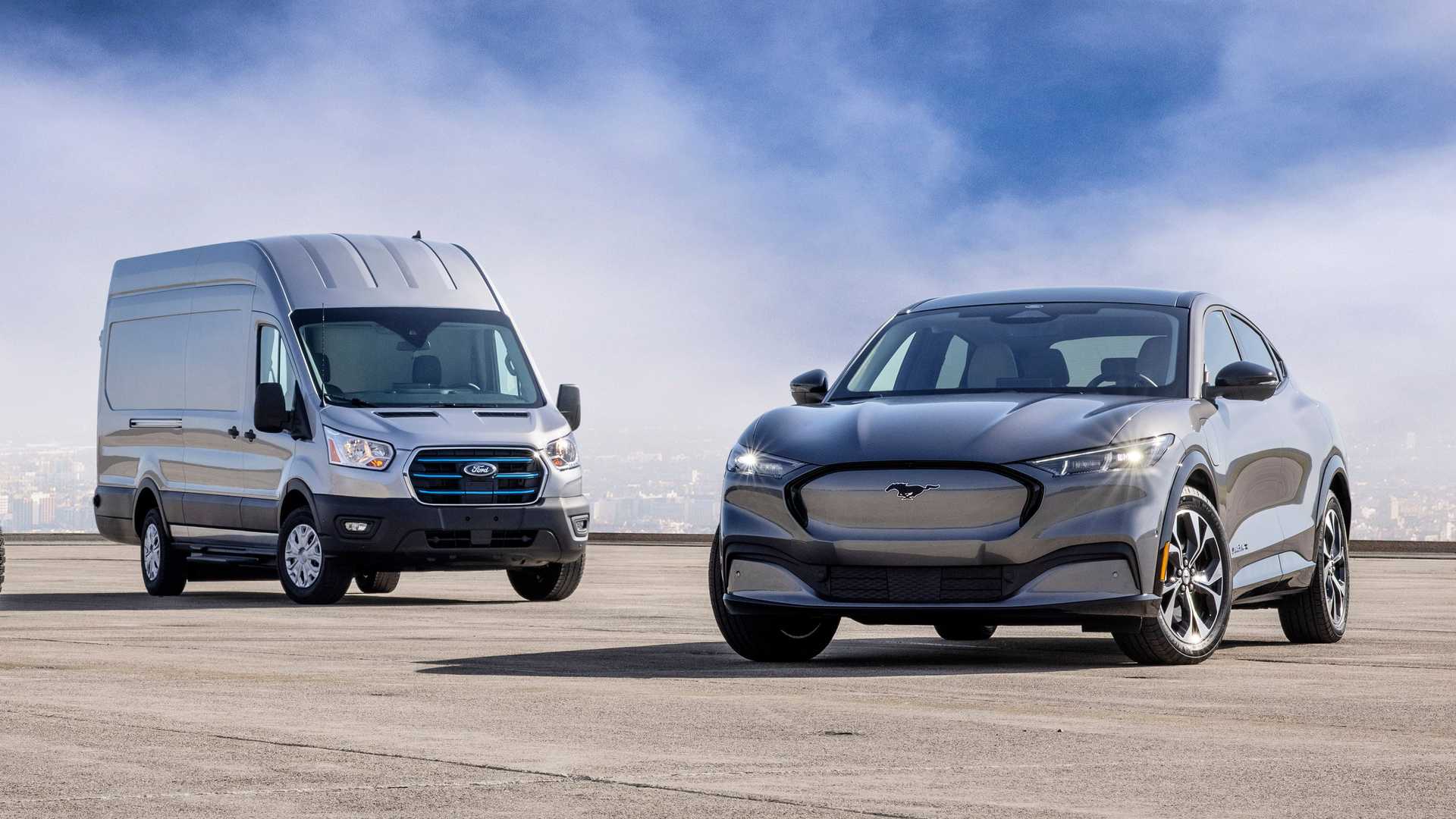 2022 Ford E-Transit debuts as electric van with 217 miles ...