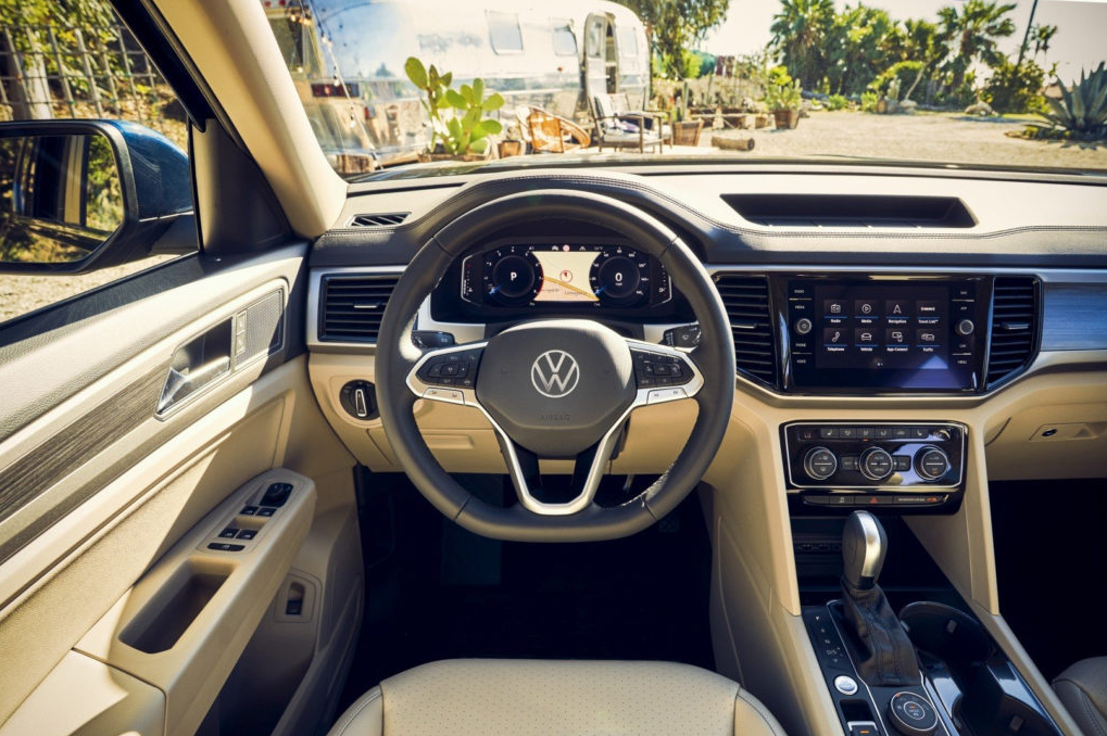 New 2023 Volkswagen Atlas Cross Sport ...