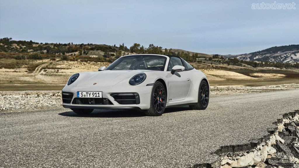 2022 Porsche 911 Carrera GTS and Targa 4 GTS join the ...