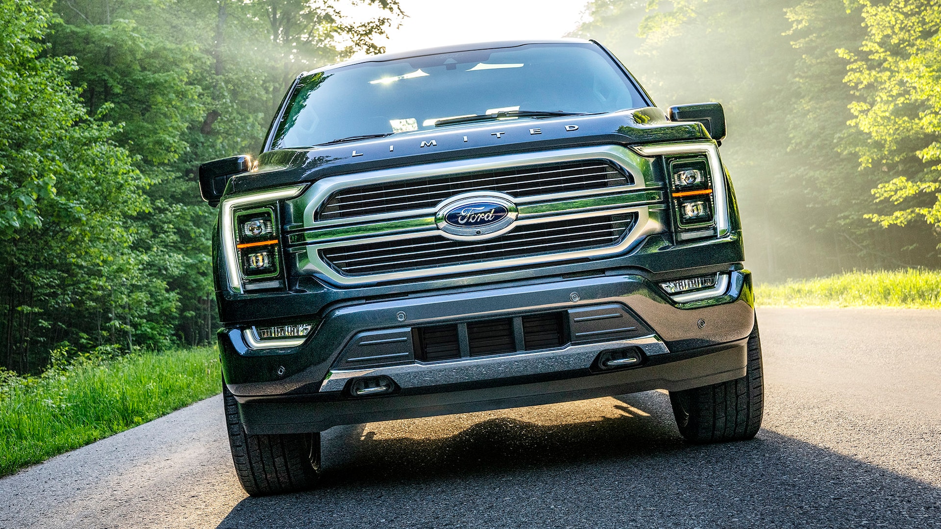 2022 Ford F-150 Buyer's Guide: Reviews ...
