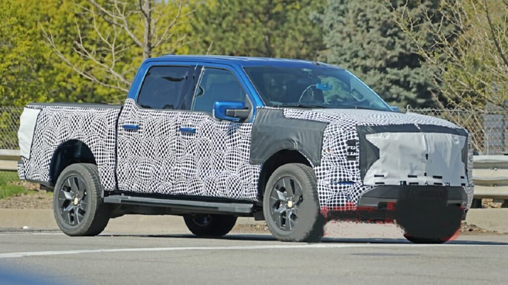 2022 Ford F-150 Lightning Is Officially Arriving As the ...