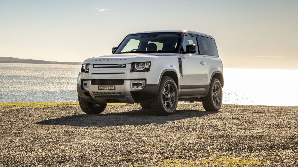 2022 Land Rover Defender 90 Review - Drive