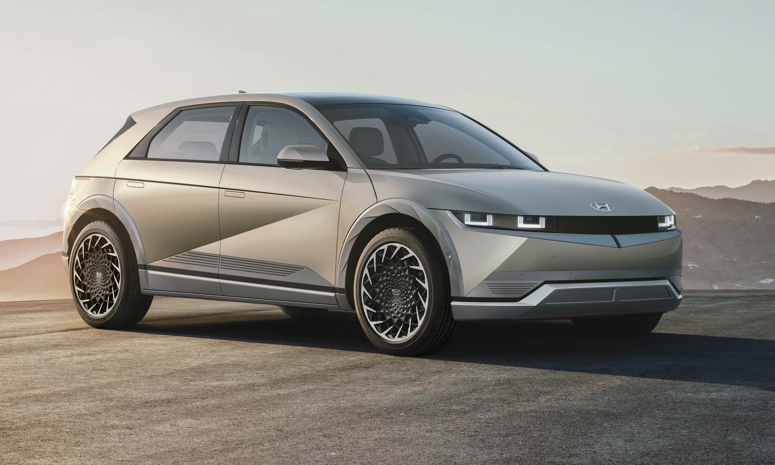 2022 Hyundai IONIQ 5 Electric Crossover: First Look ...