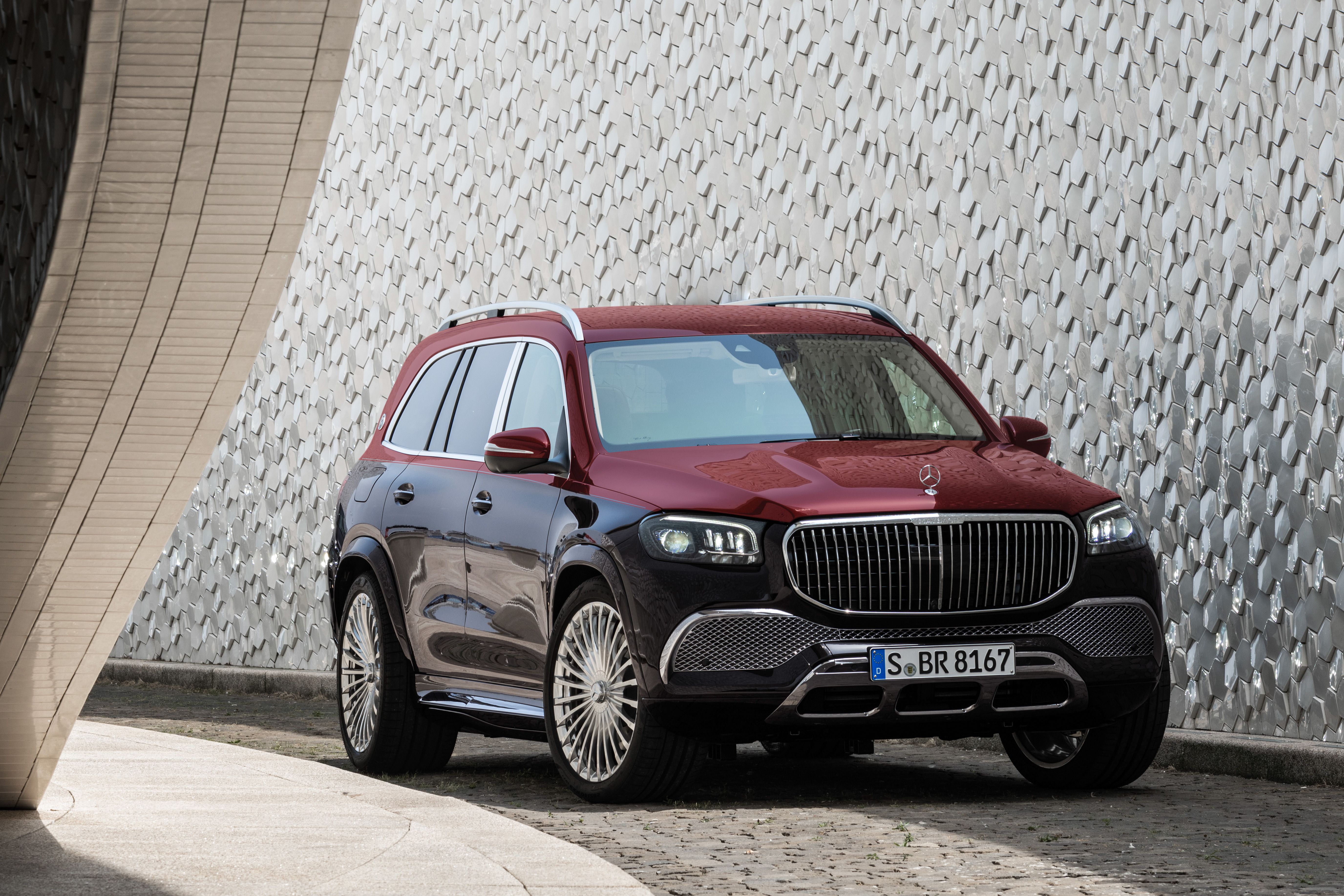 2022 Mercedes-Maybach GLS-Class Review ...