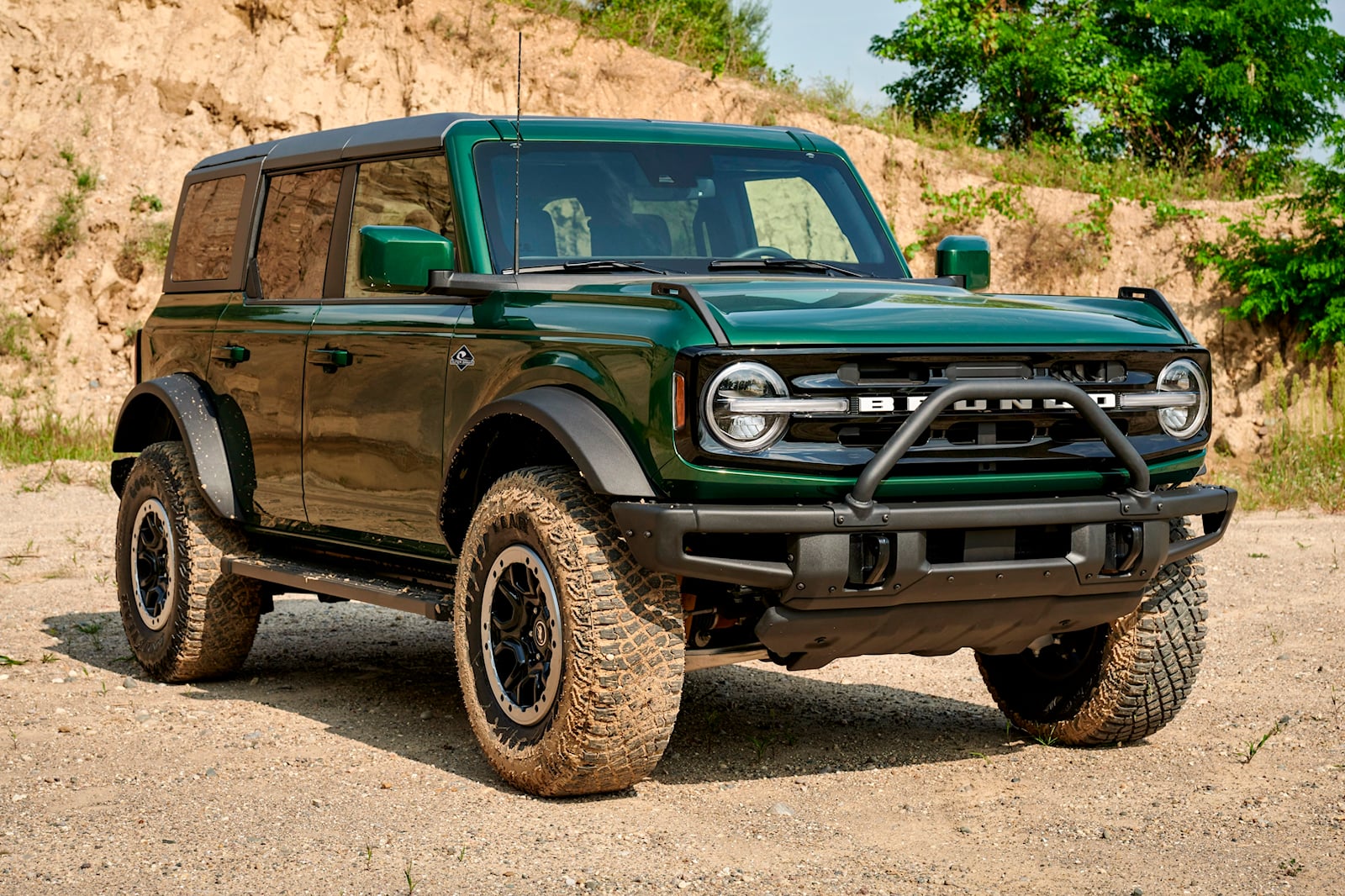 The 2022 Ford Bronco Sasquatch Is ...