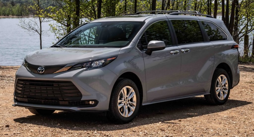 2022 Toyota Sienna Woodland Edition Is A Lifted Minivan ...