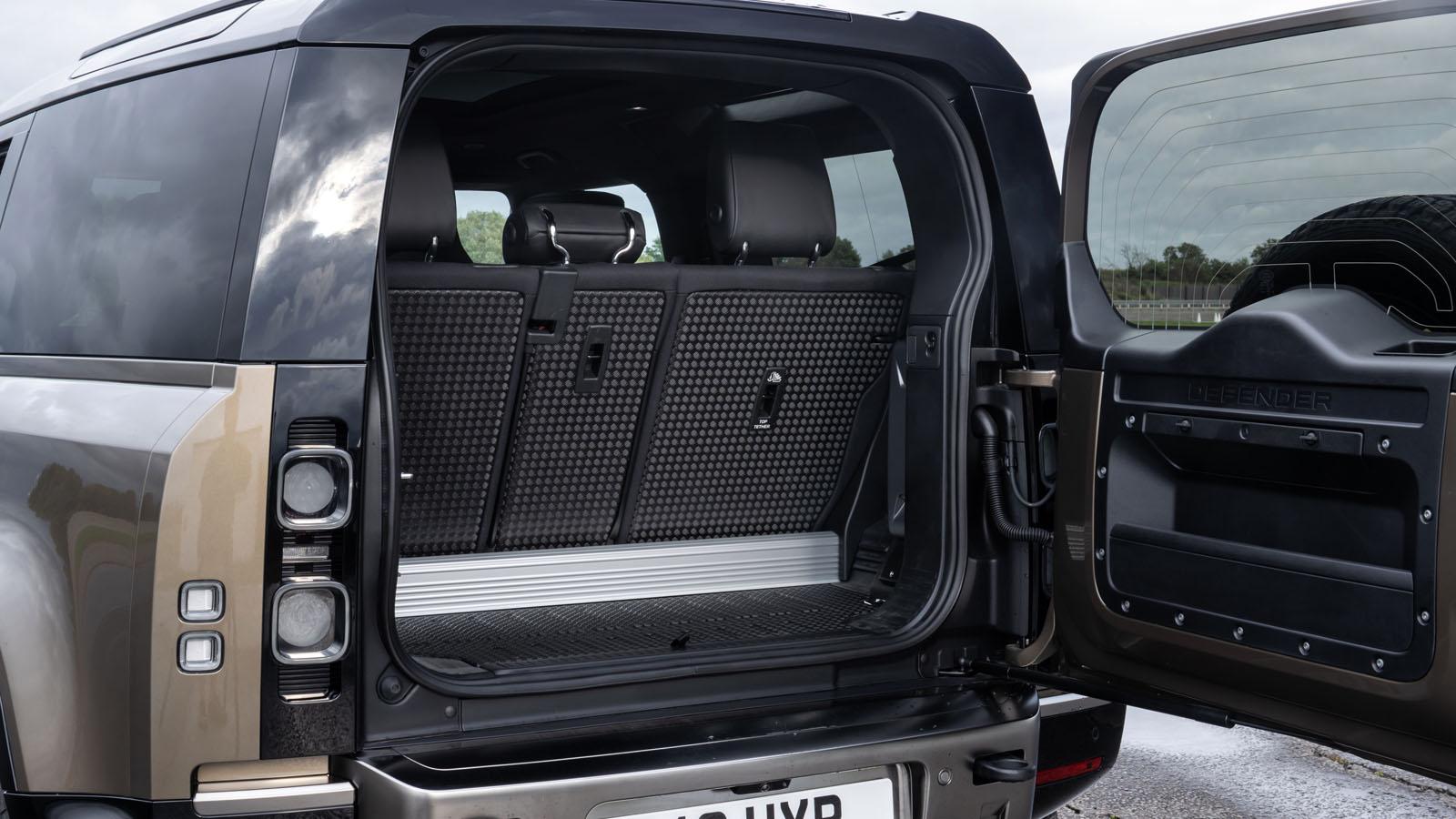Land Rover Defender 90 Review 2022 ...