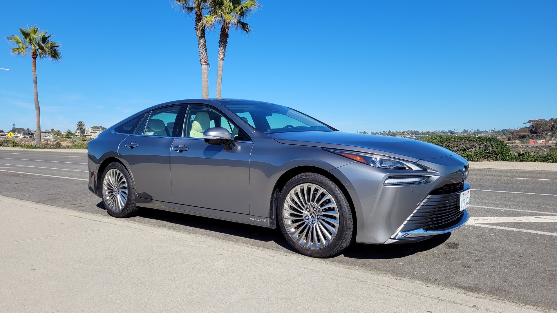 Quick Spin: The Toyota Mirai Is A ...