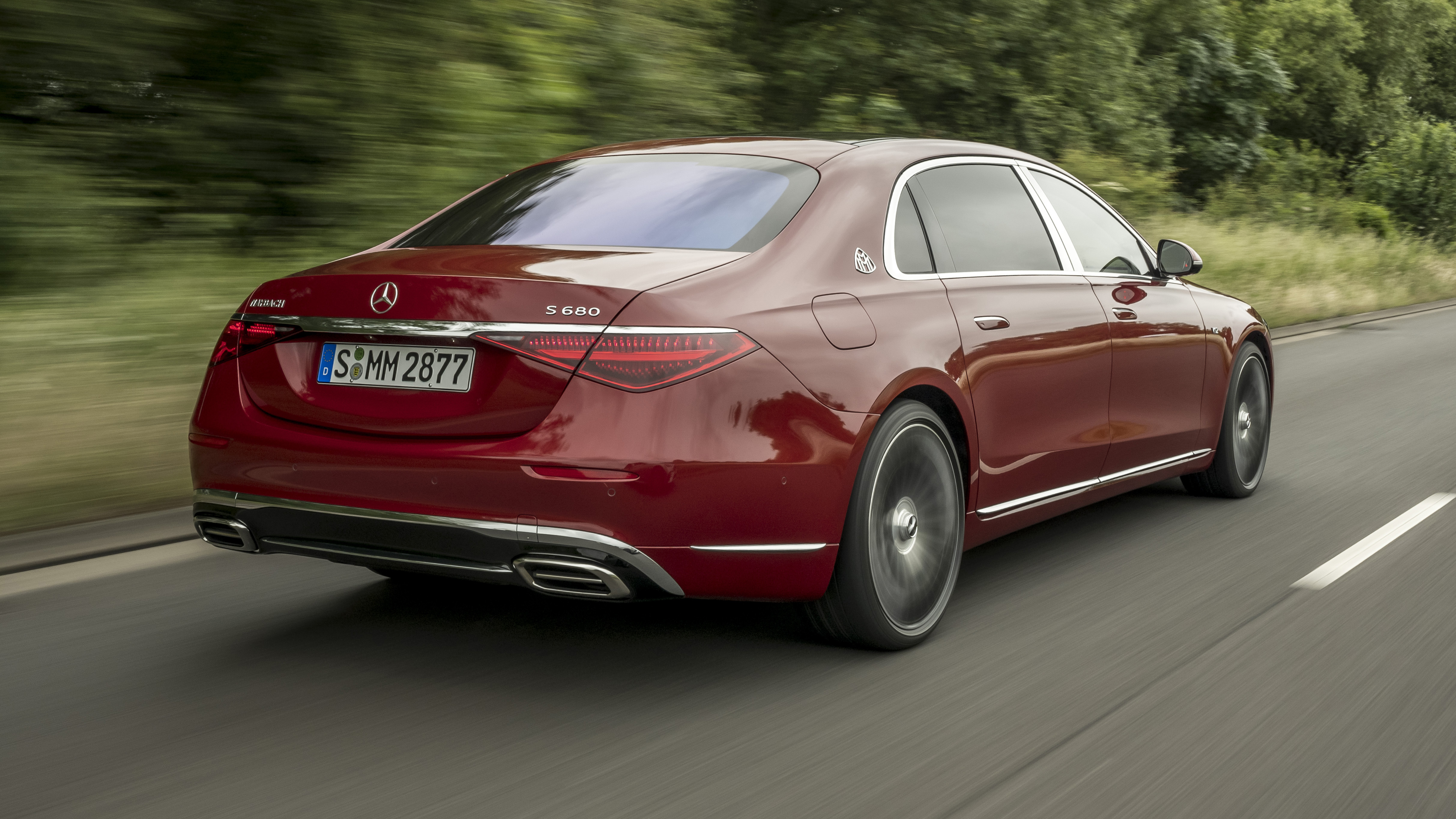 Mercedes-Maybach S680 4MATIC review ...
