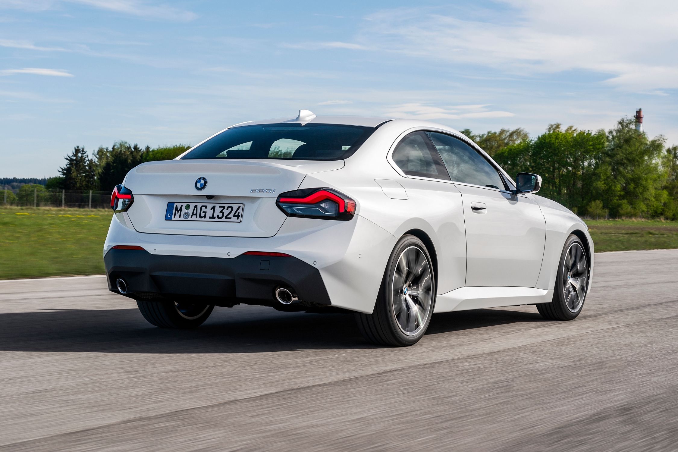 2022 BMW 2 Series Coupe G42 Remains RWD, M240i Goes For ...