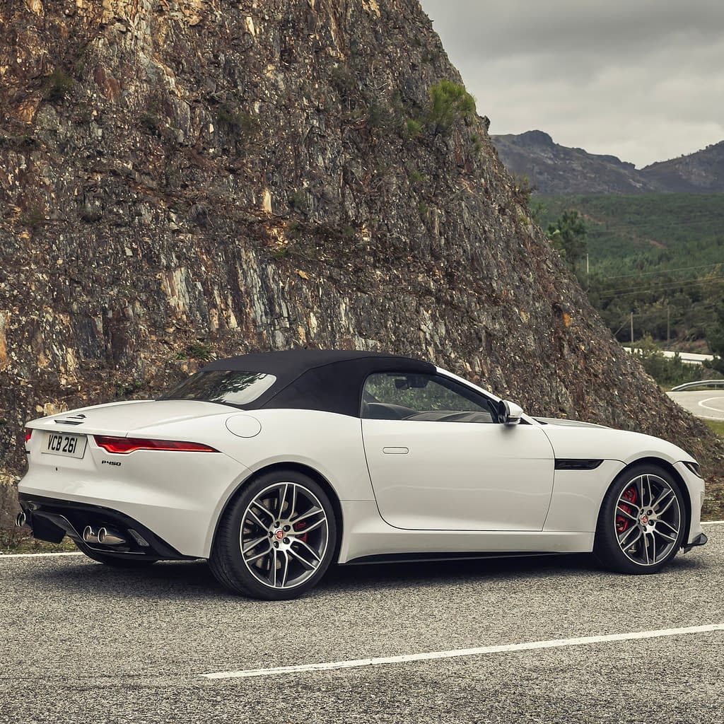 2022 Jaguar F-TYPE P450 Debuts as New Entry Model With 444 ...