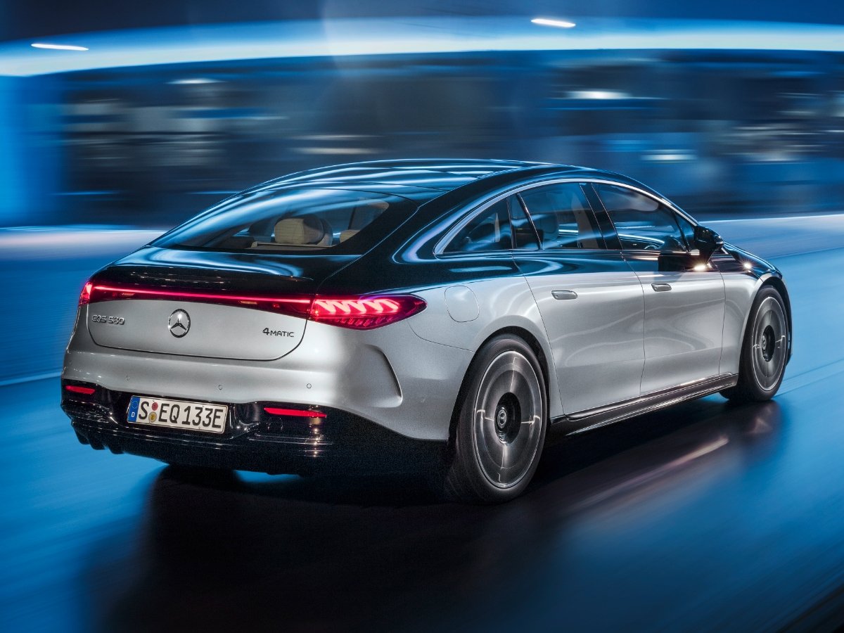 2022 Mercedes-Benz EQS Preview