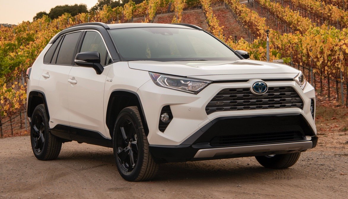 2022 Toyota RAV4 poised to defend top-selling-crossover ...