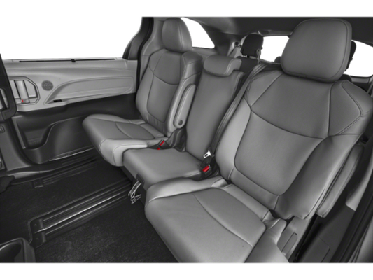 2022 Toyota Sienna XLE 7 Passenger ...