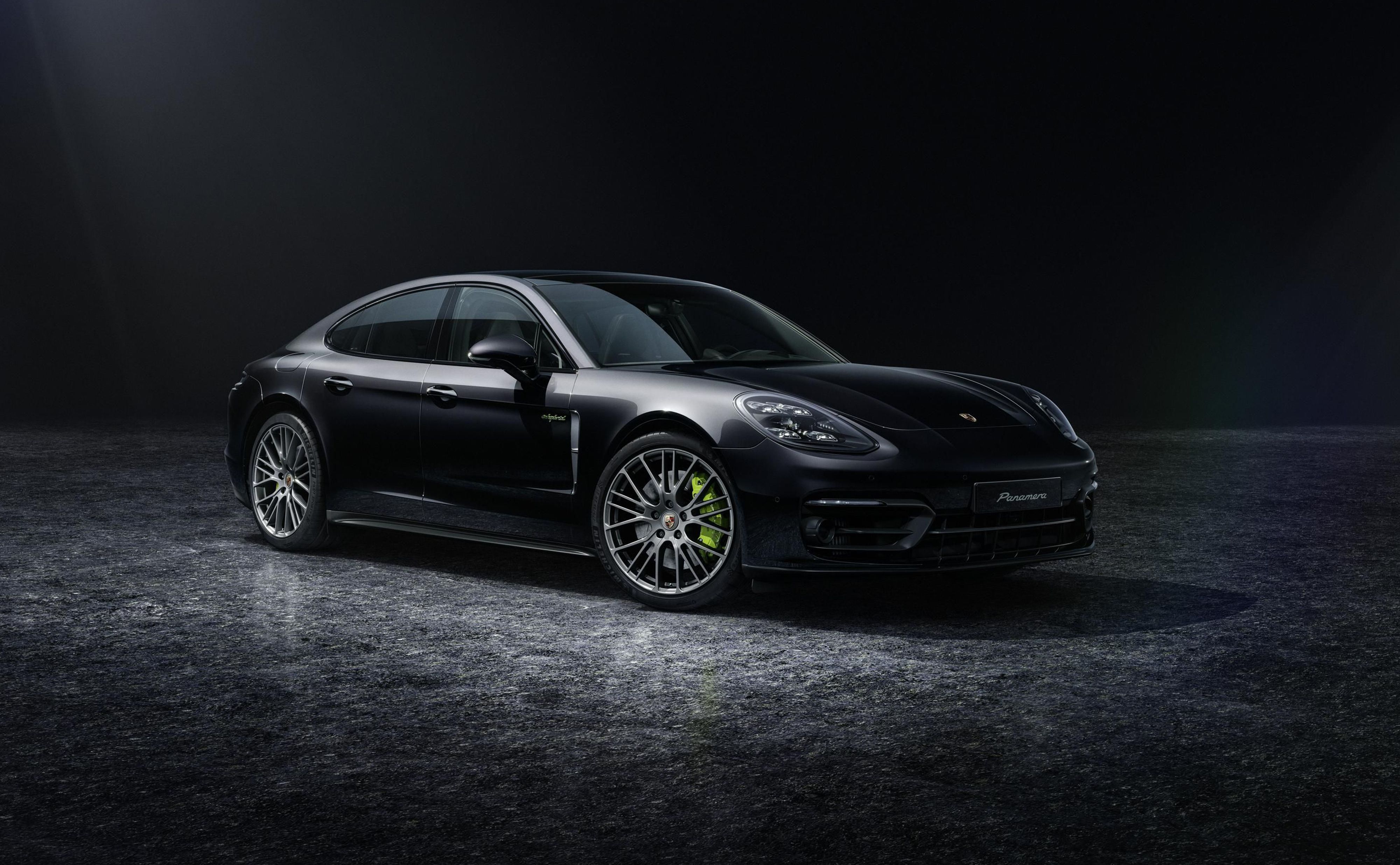 2022 Porsche Panamera Review, Pricing ...