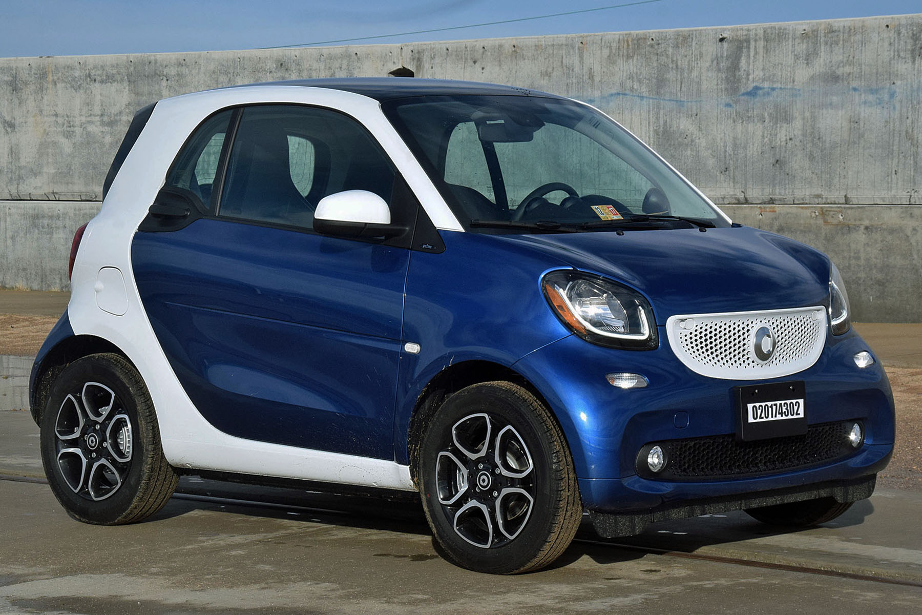 2017 SMART FORTWO crash image