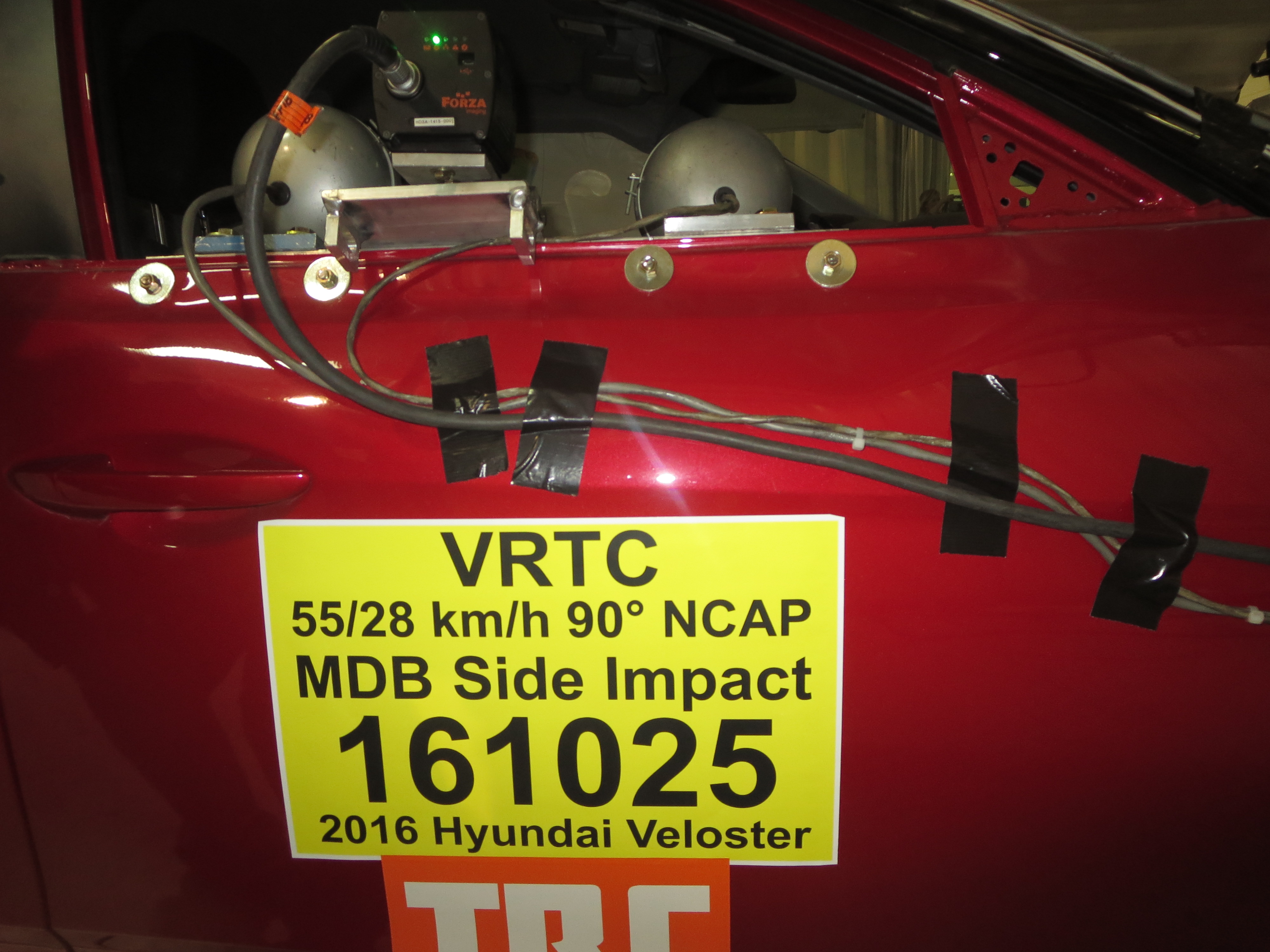2016 HYUNDAI VELOSTER crash image