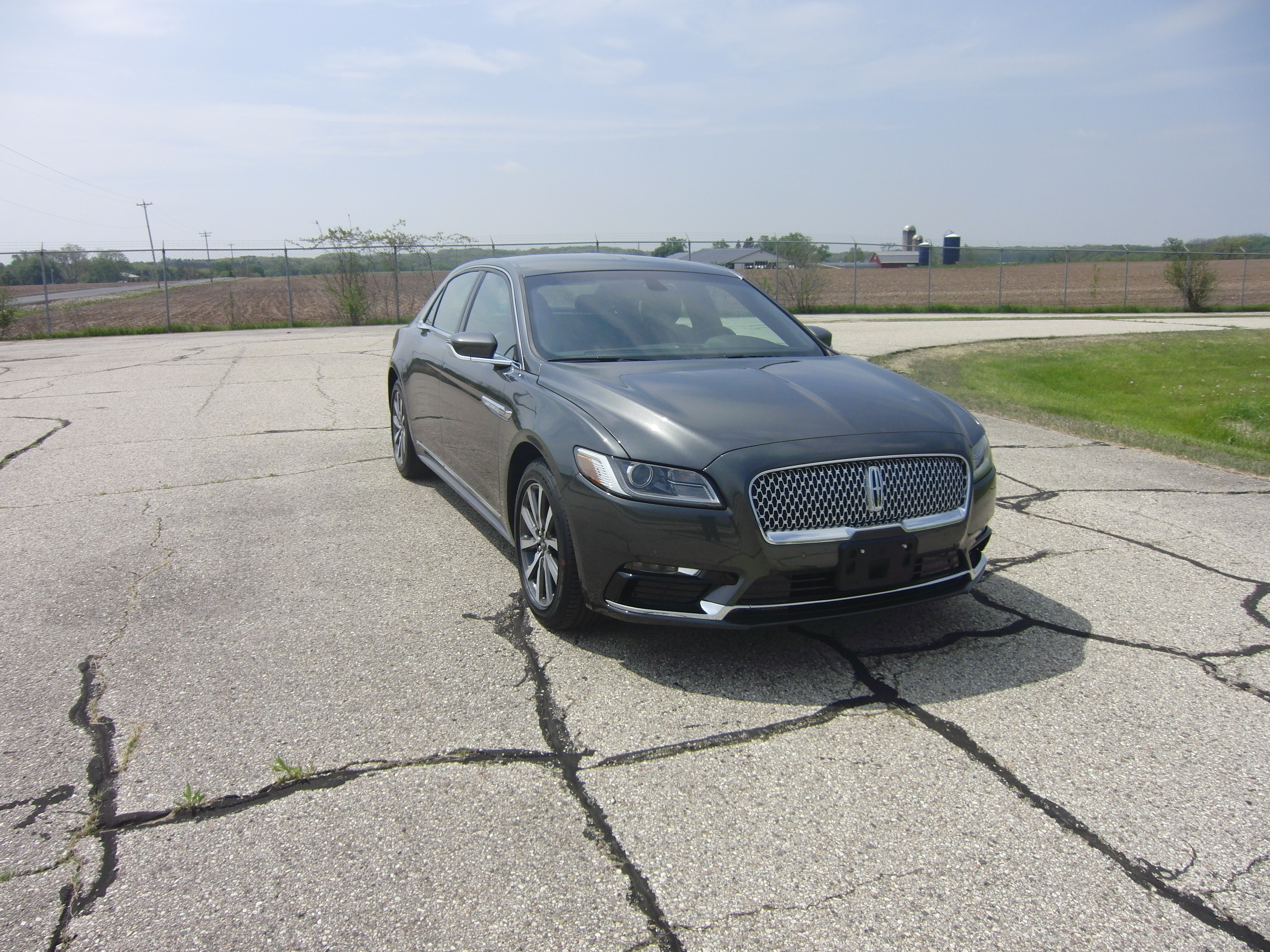2017 LINCOLN CONTINENTAL crash image