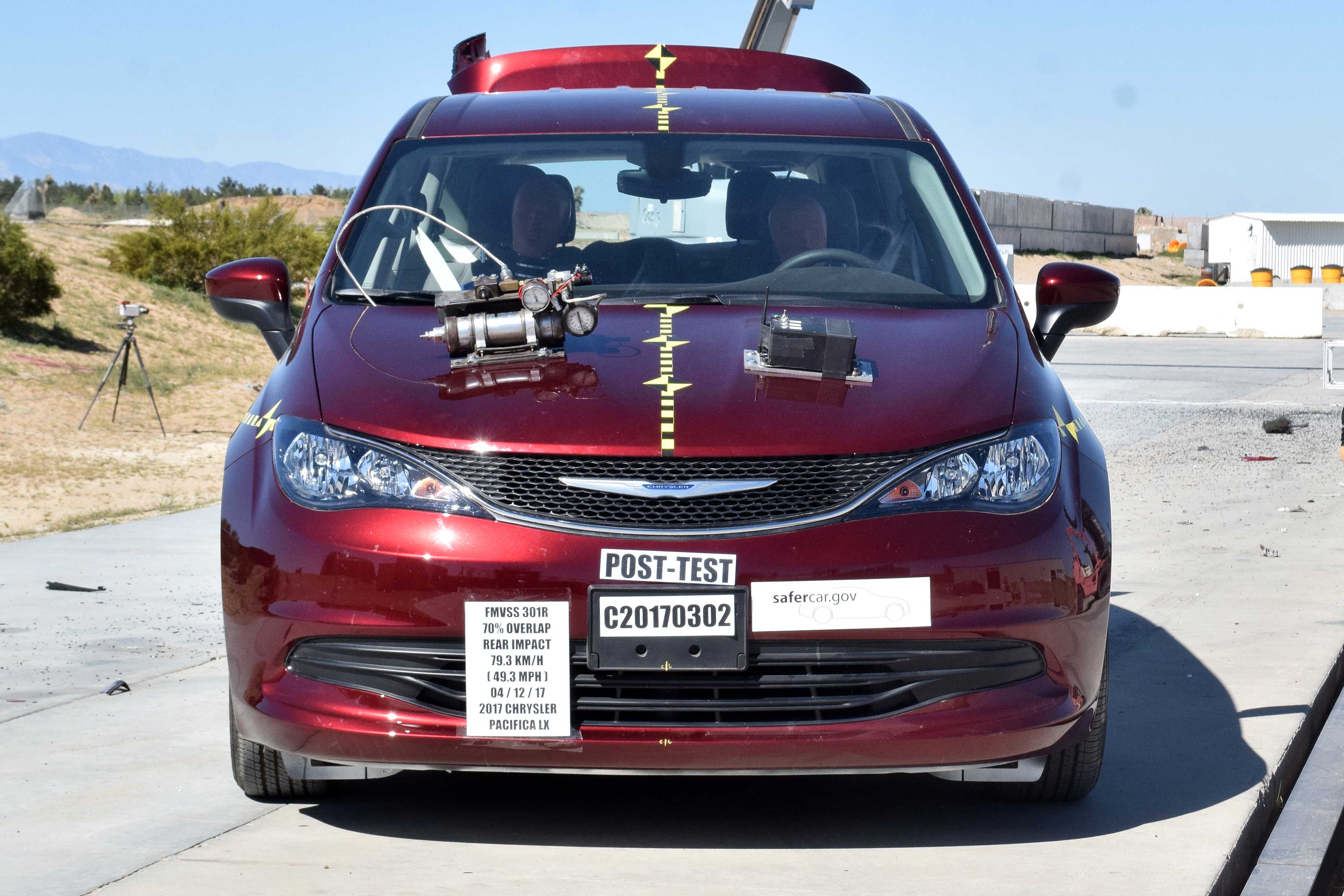 2017 CHRYSLER PACIFICA crash image 6