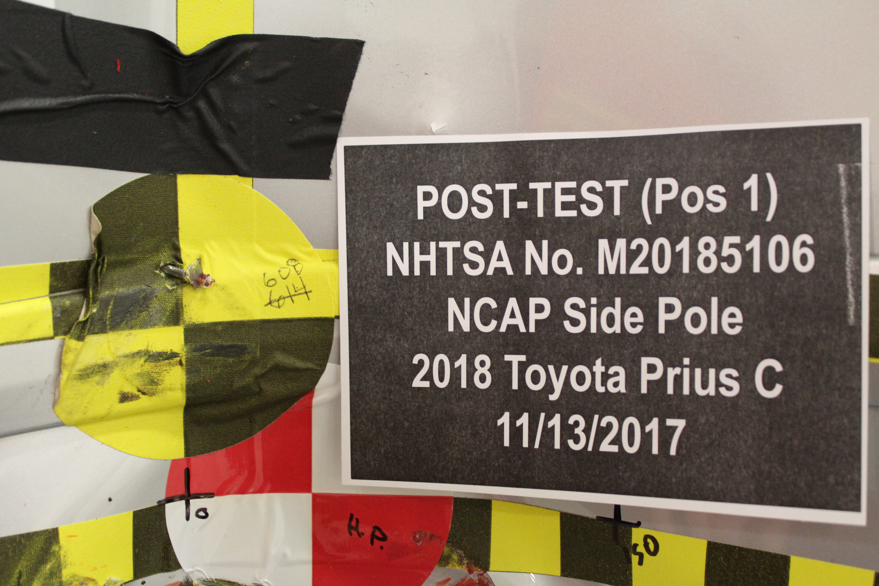 2018 TOYOTA PRIUS C crash image 20