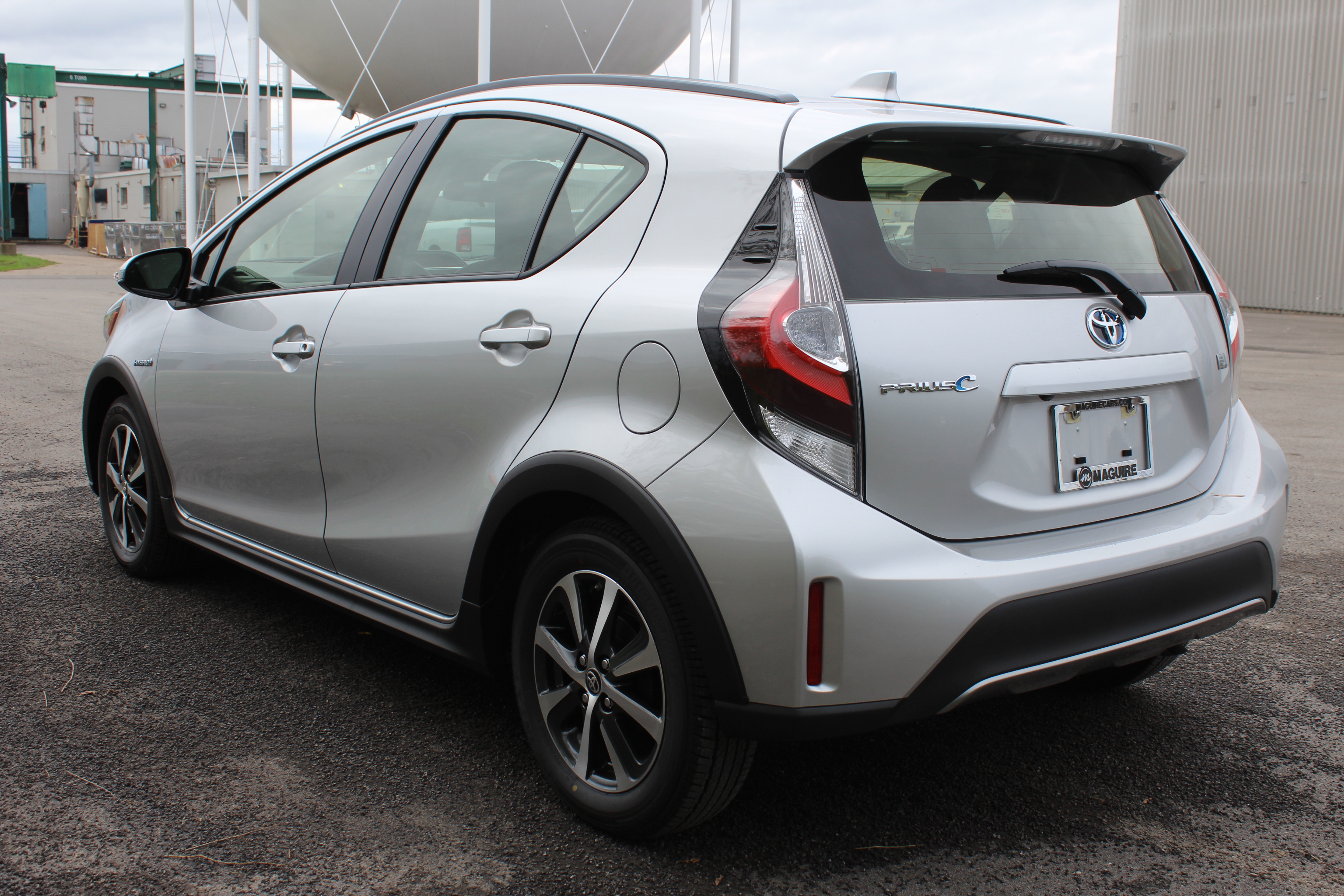 2018 TOYOTA PRIUS C crash image 2