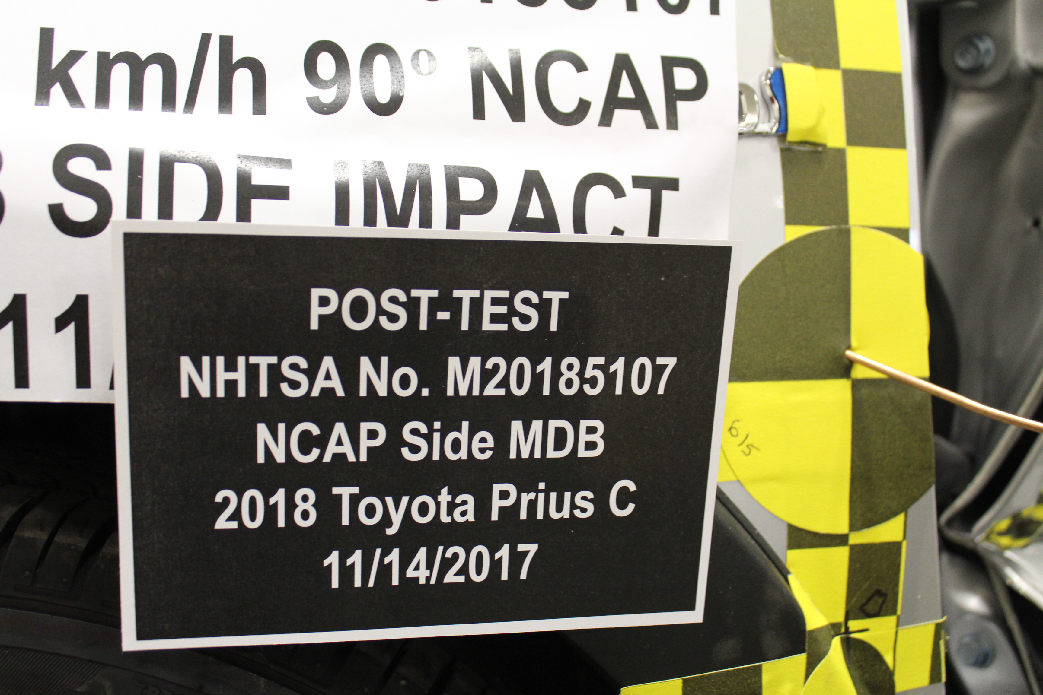 2018 TOYOTA PRIUS C crash image 20