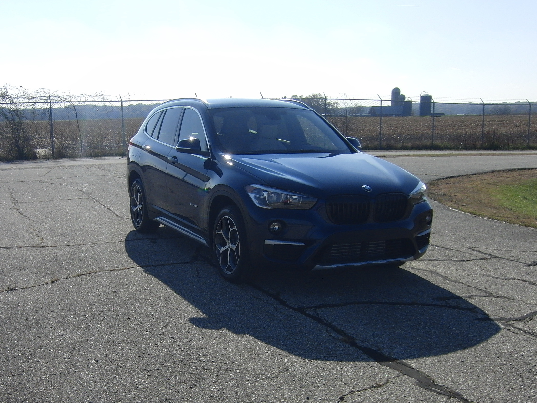 2018 BMW X1 crash image